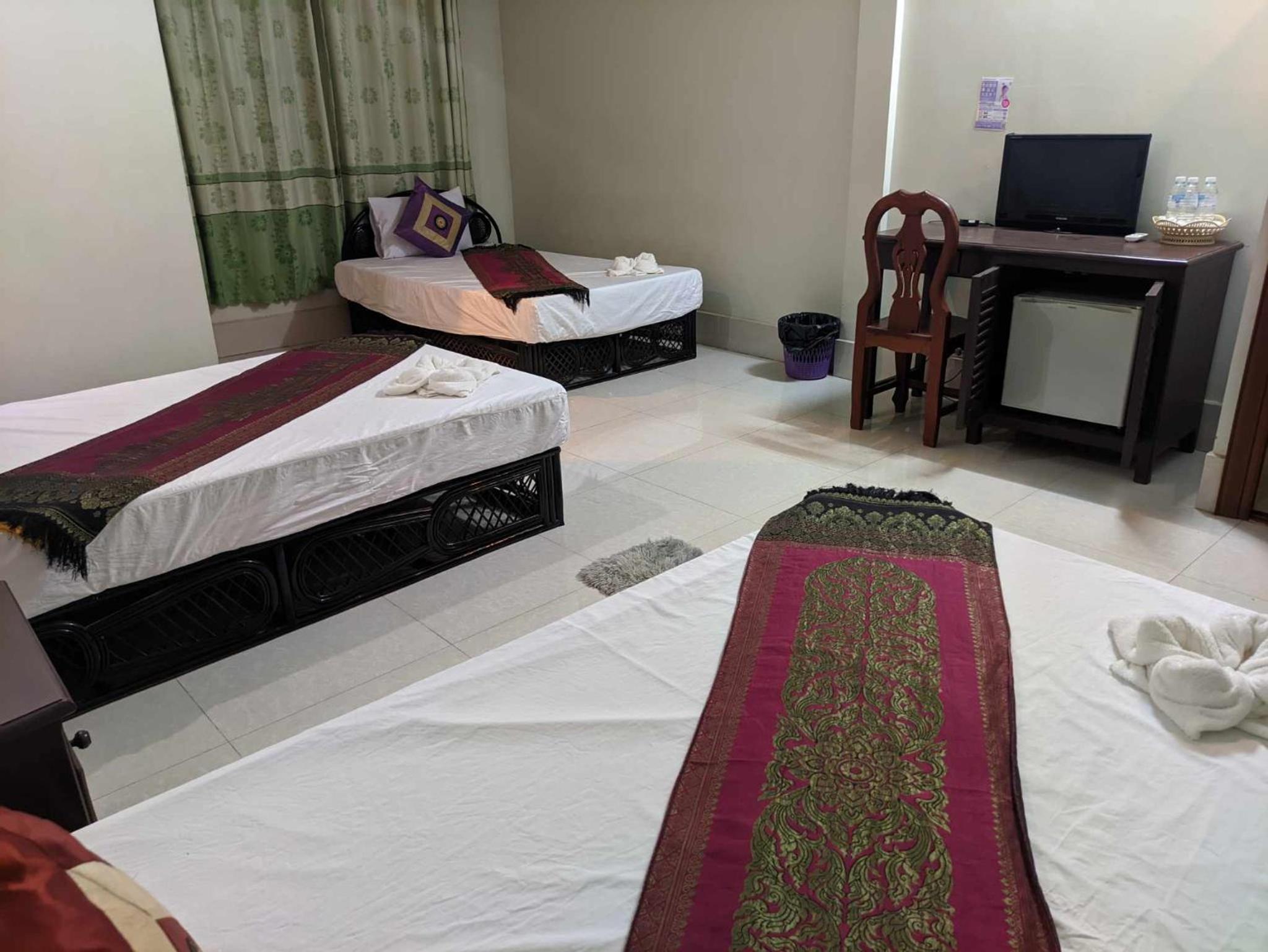 IKI IKI Guesthouse view 3