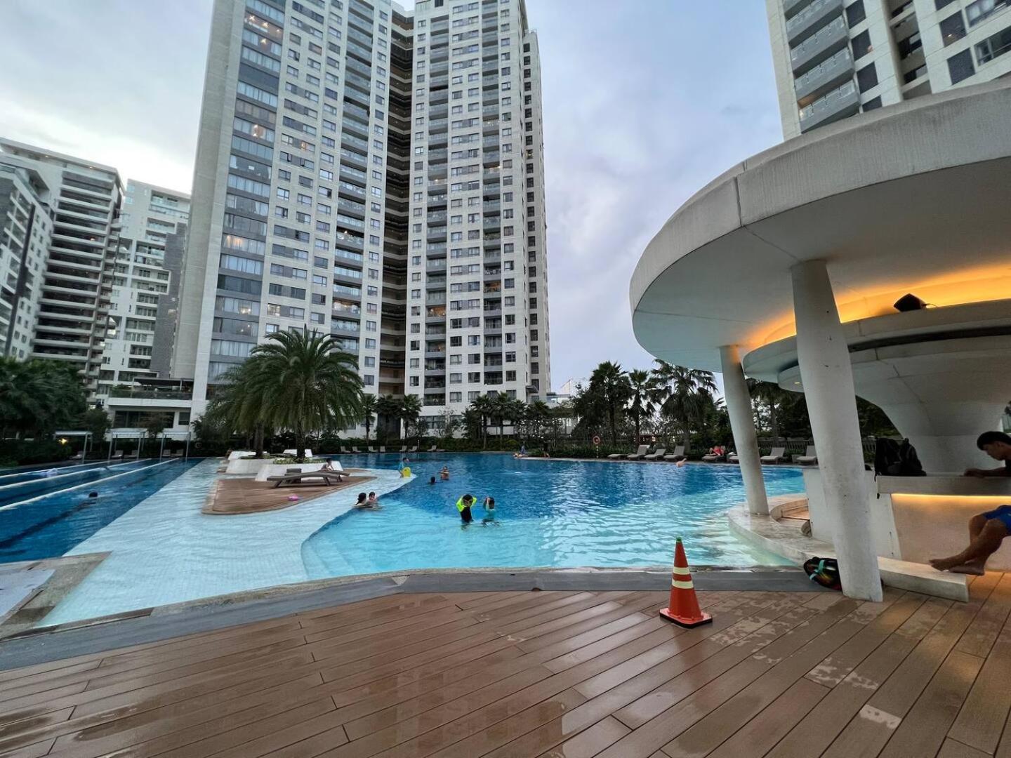 Diamond island apartment, Luxury and nature 2-bedroom apt, distric 2, lagomhome 0510