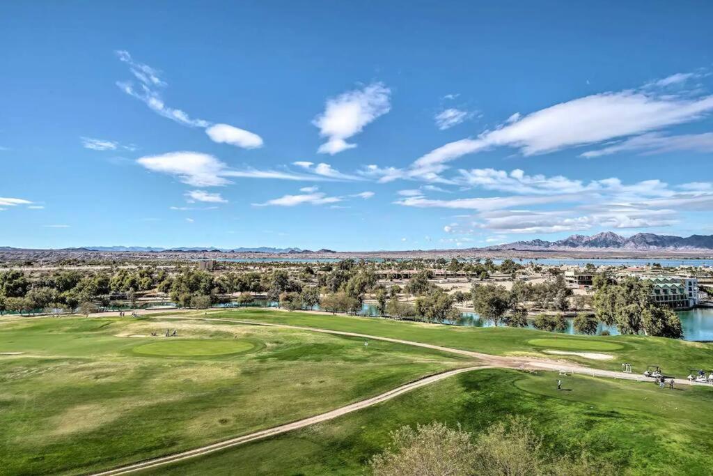 Resort-Style Lake Havasu City Condo with Pool! view 4