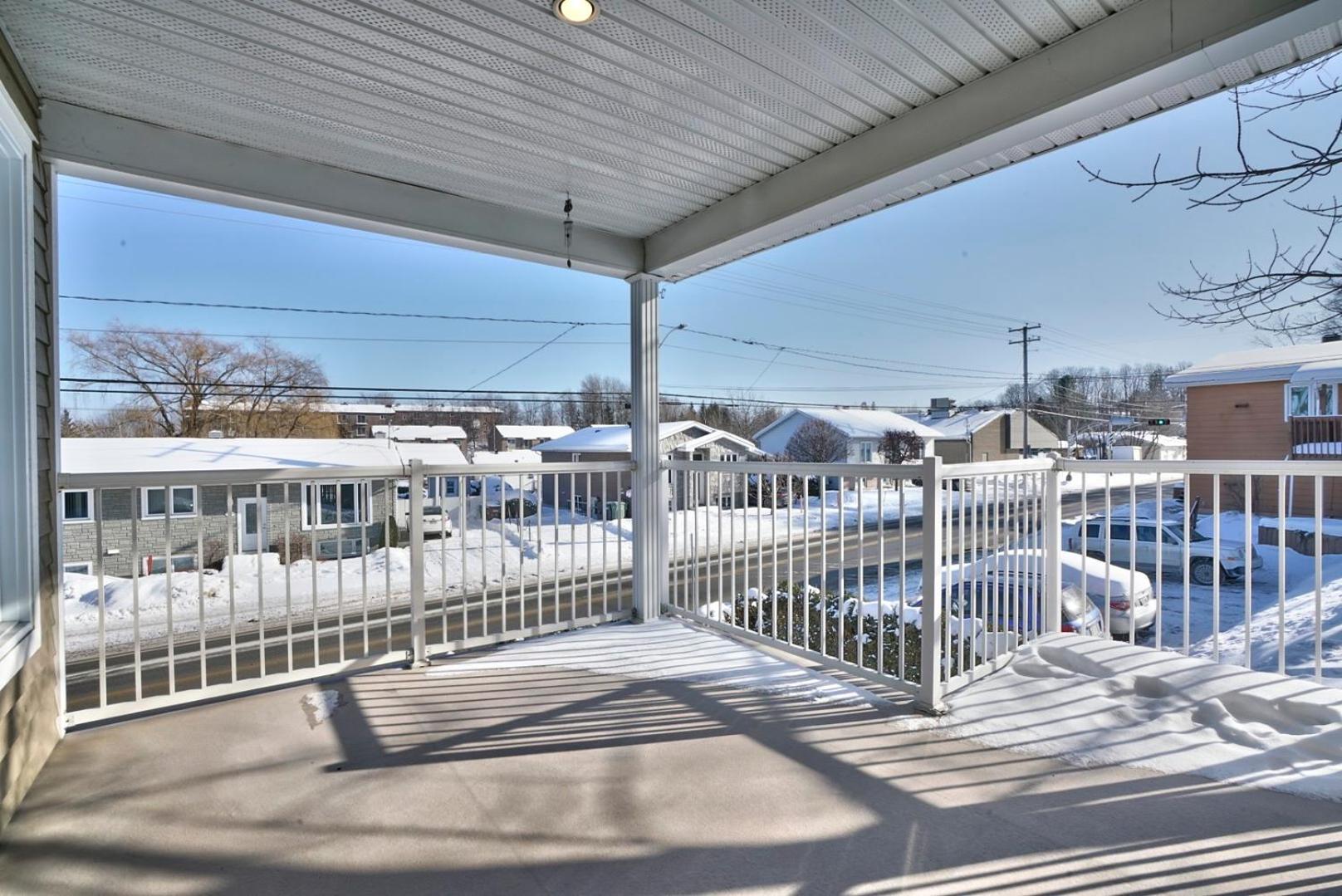 Dynamite 2-Bedroom House, Garage, Sleeps 6