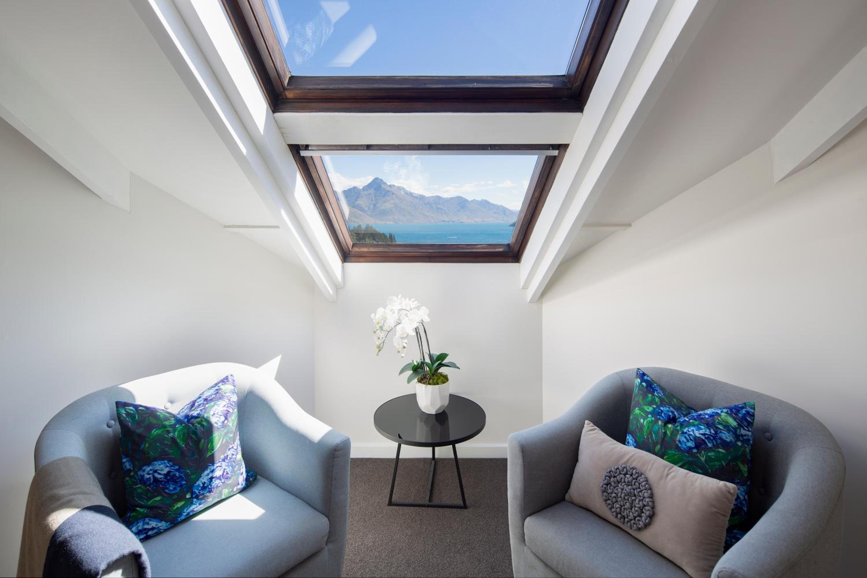 Villa Habeke- Lake Views- Gas Fire- AC- BBQ view 3