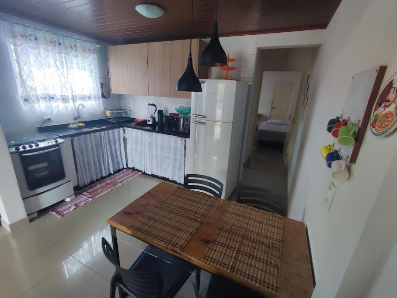 Casa localizada a 7 minutos da Praia Grande em Ubatuba