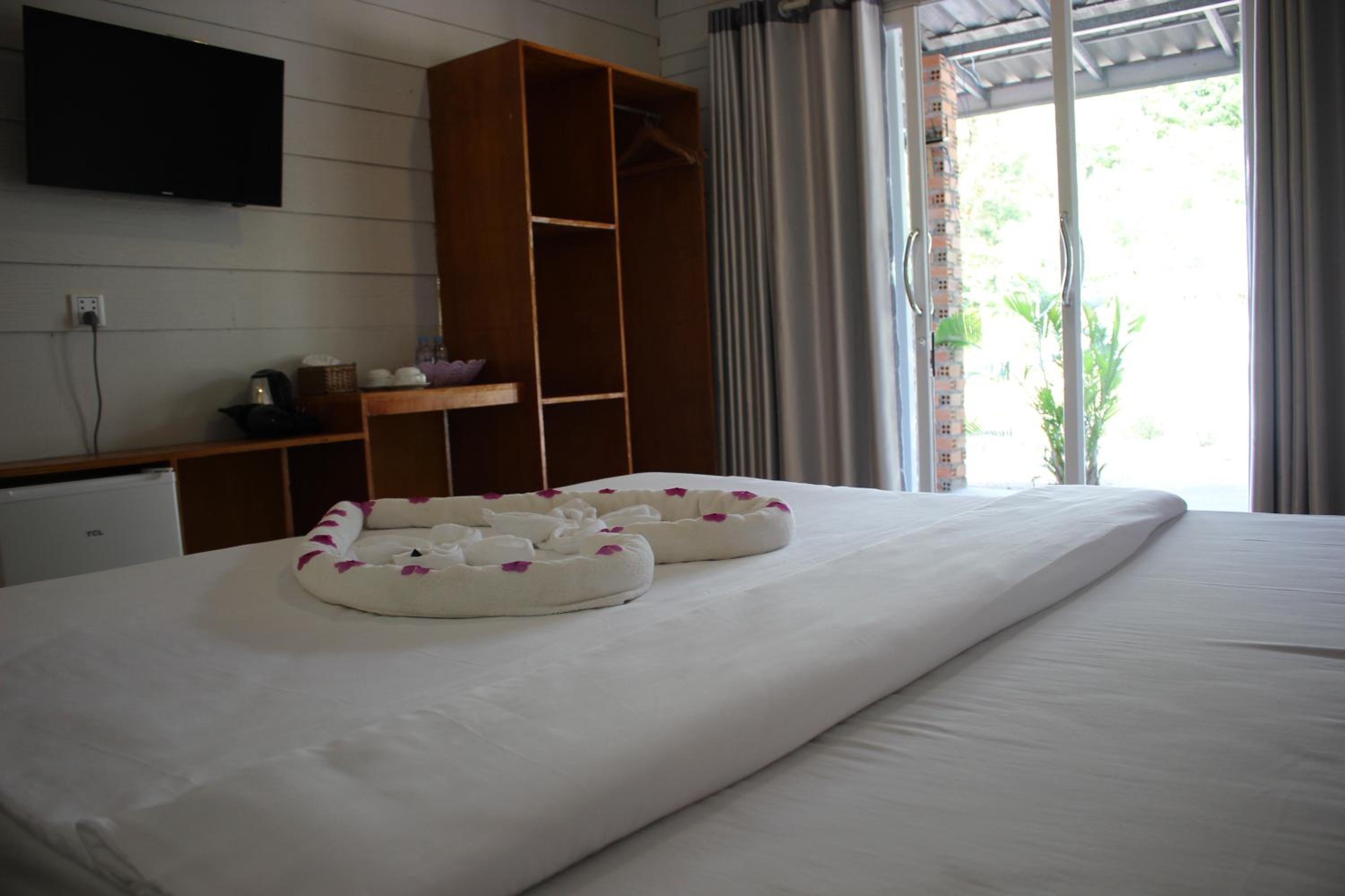 Scarlet Sails Hostel