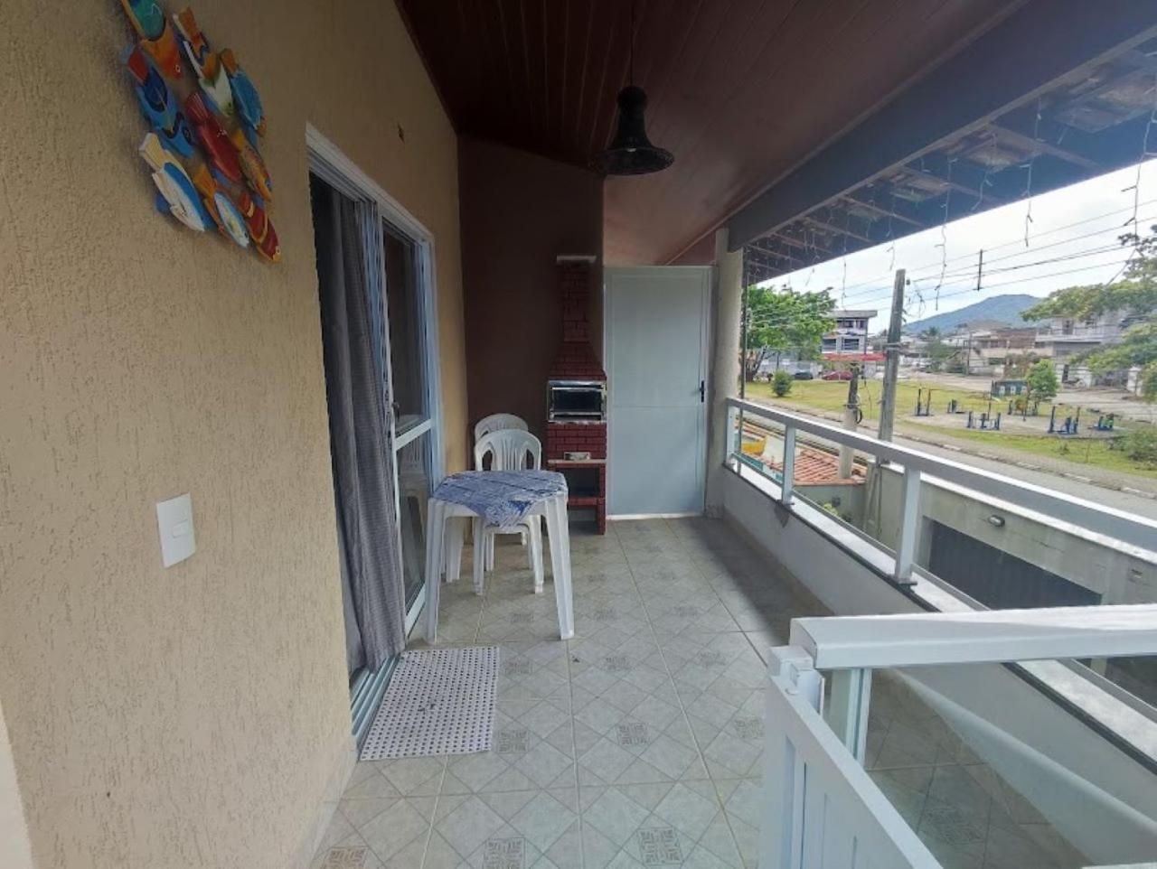 Casa localizada a 7 minutos da Praia Grande em Ubatuba