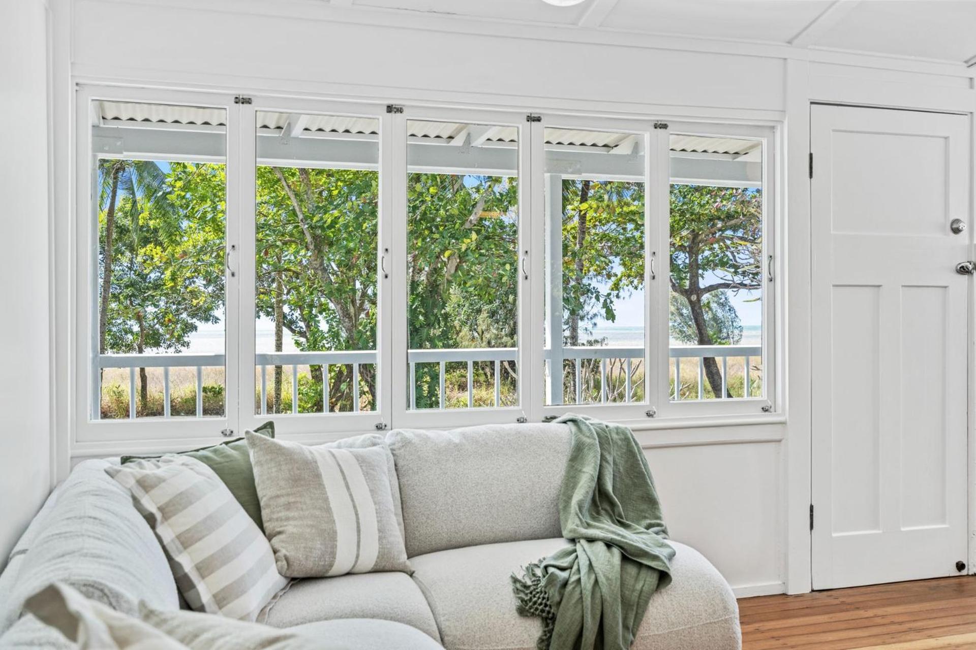 Belle Escapes The Beach House at Yorkeys
