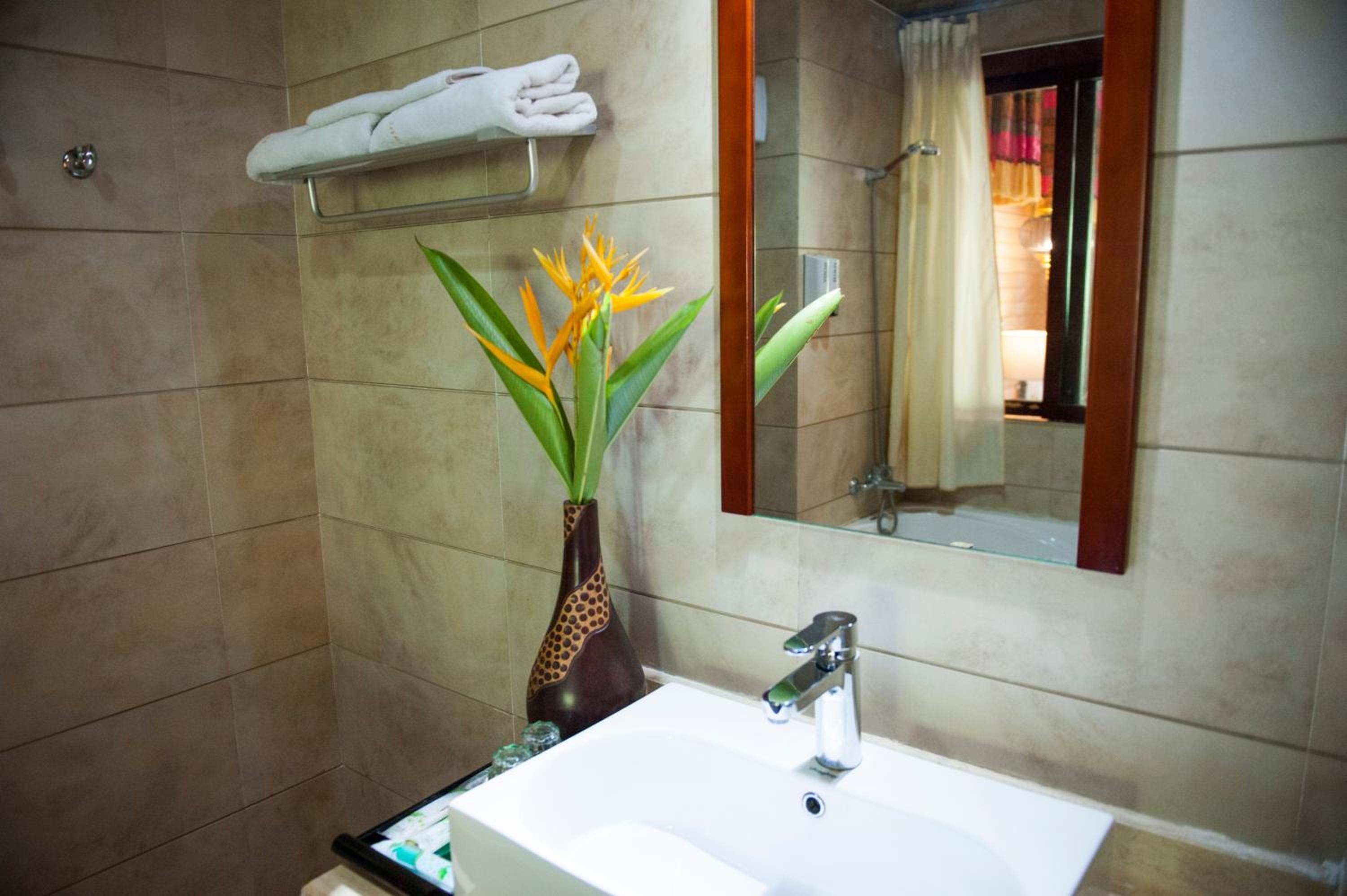 Xishuangbanna Elephant Home Guesthouse