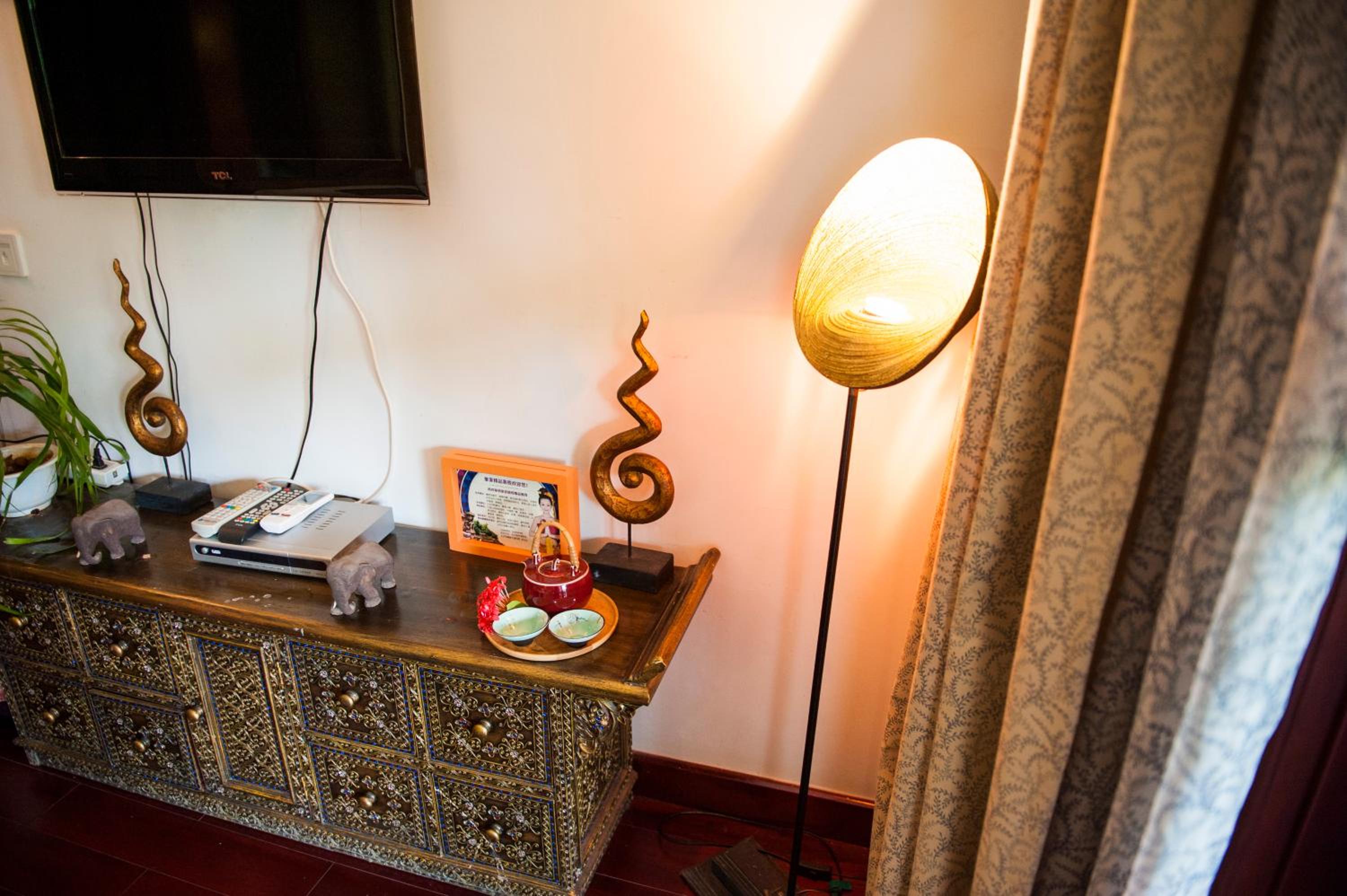 Xishuangbanna Elephant Home Guesthouse