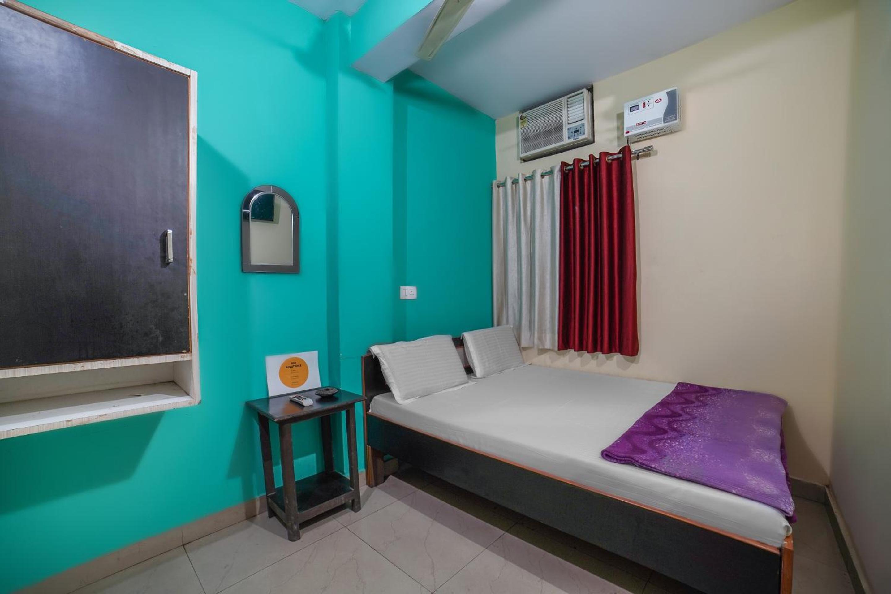 SPOT ON Komfort Guest House view 4