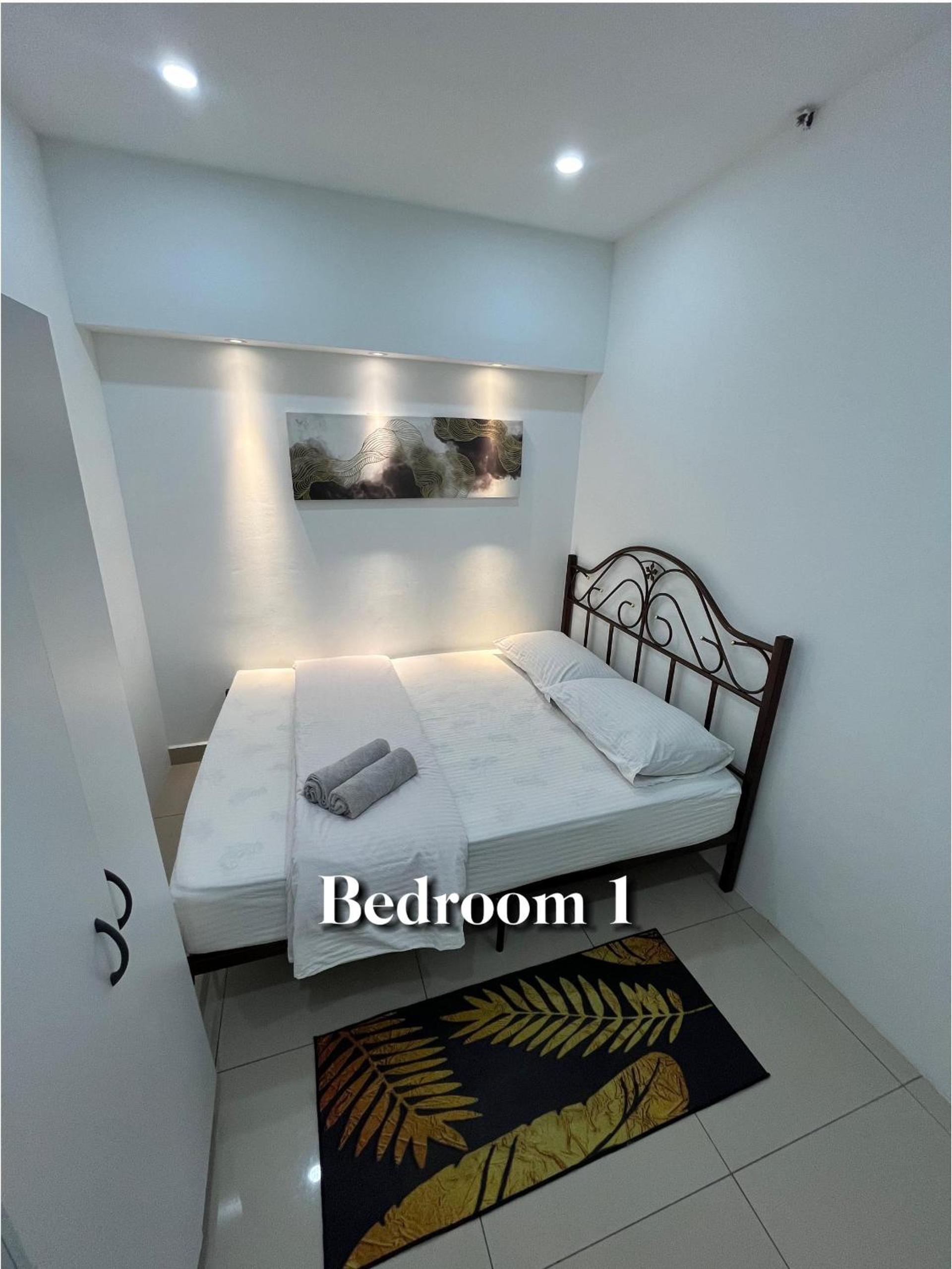 Apartment with 2 Bedrooms, Trefoil @ Setia City (Imperia Asia Guest House) photo 2