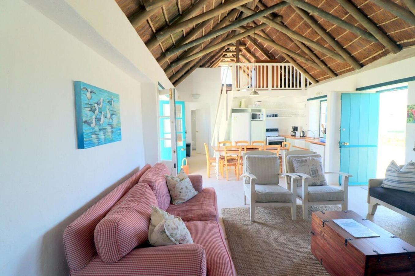 Nautilus In Langezandt Struisbaai view 4