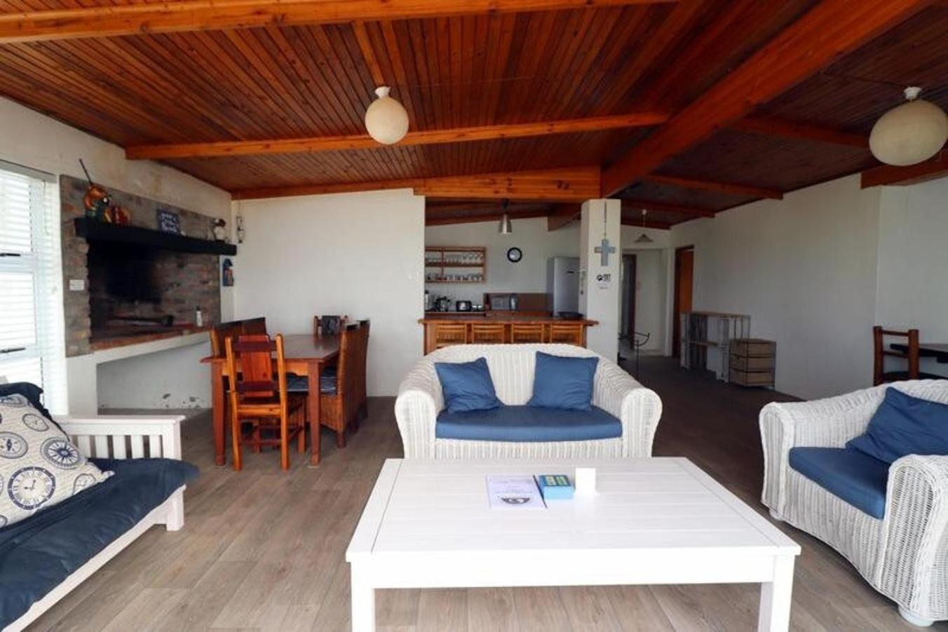 Oppi-Stoepi in Struisbaai