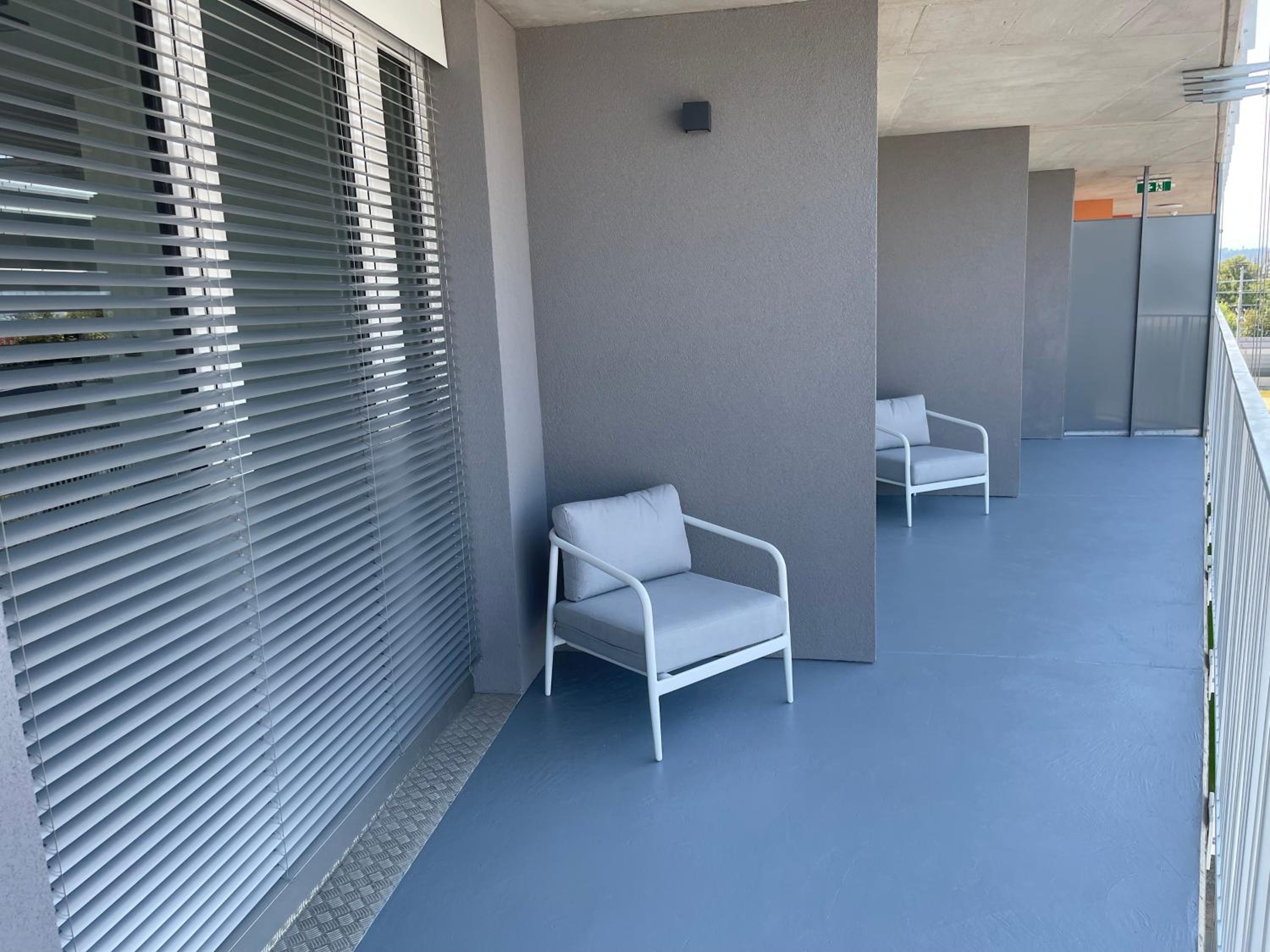 Luxusapartment mit 40 qm Terrasse, E-Parkplatz und Parkplatz