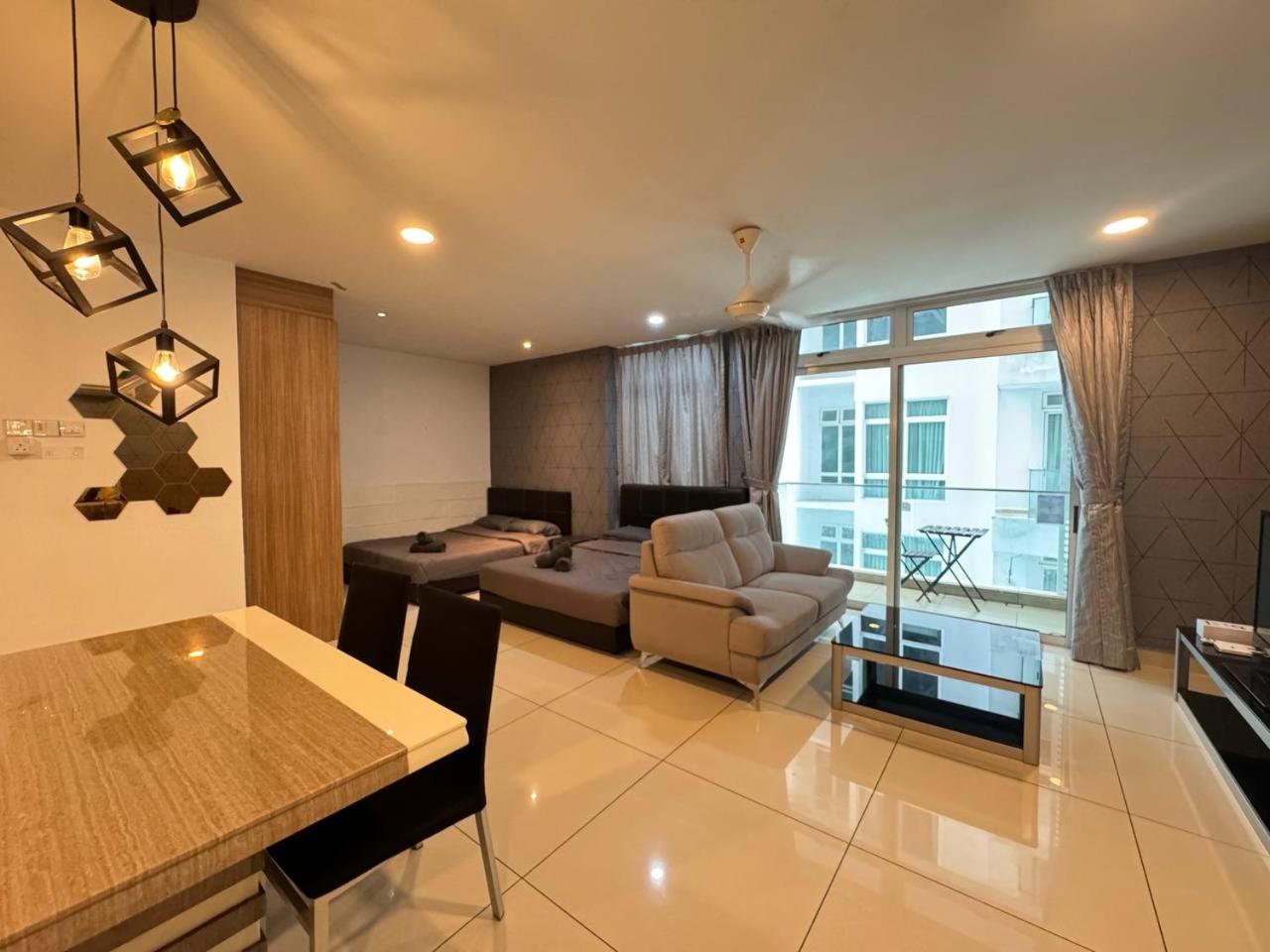 KSL Cosy B15 Tv Box Johor Bahru
