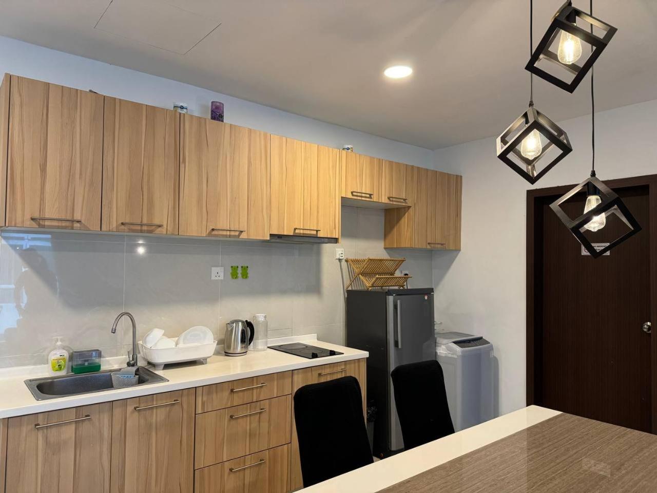 KSL Cosy B15 Tv Box Johor Bahru