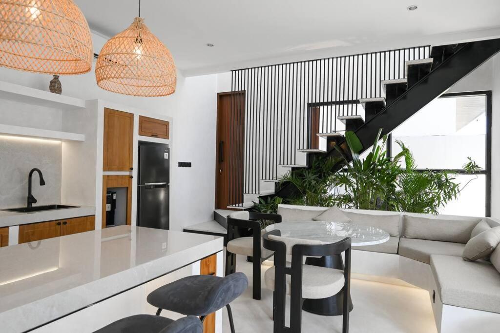 2BR Private Villa Familia, in Babakan Canggu