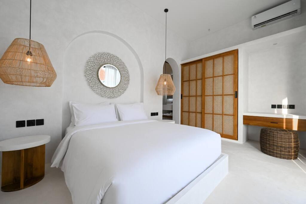 2BR Private Villa Familia, in Babakan Canggu