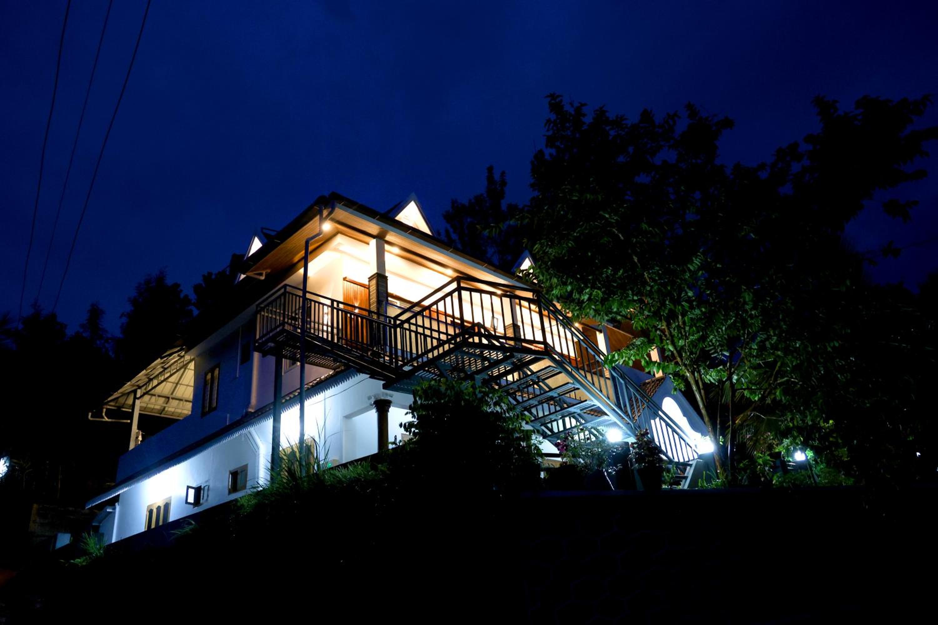 Meadowland Munnar