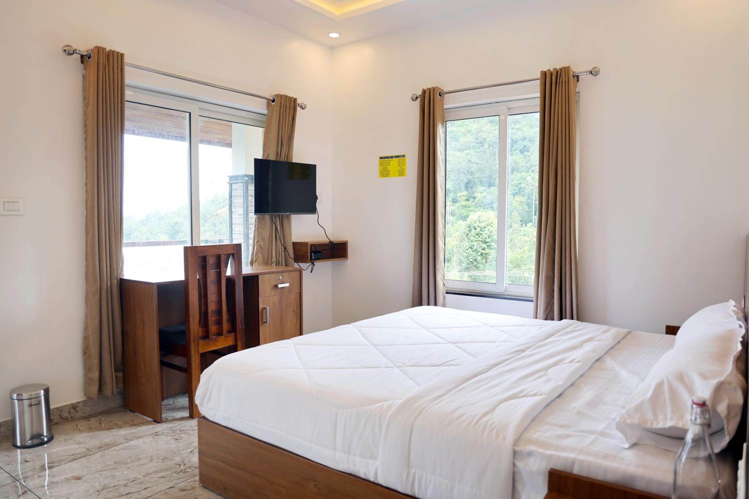 Meadowland Munnar