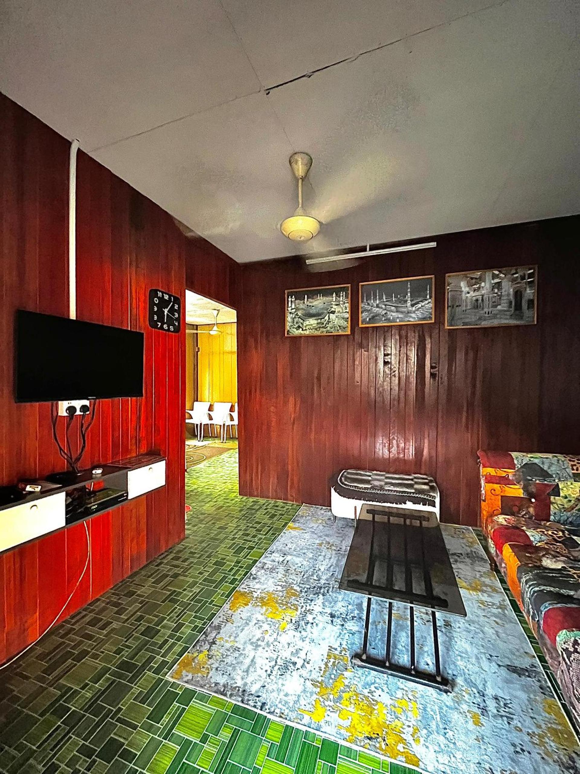 Homestay Rumah Kayu Kota Tinggi
