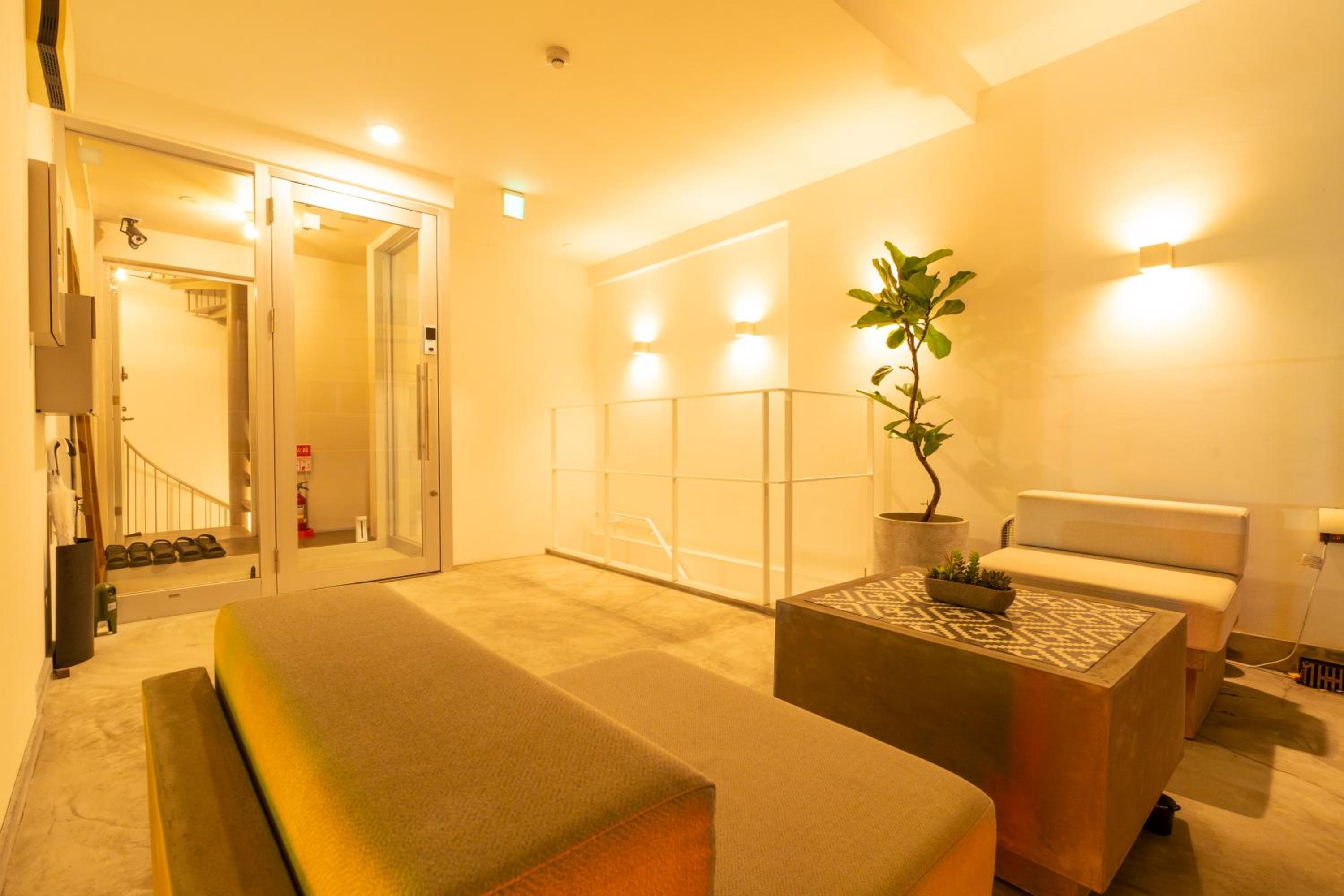 Urban Resort Higashi-Umeda