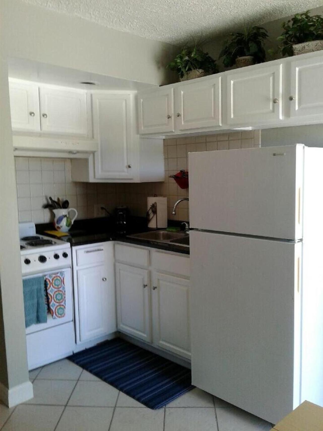 1BR Hidden Coastal Retreat 3 3Mins to Beach view 5