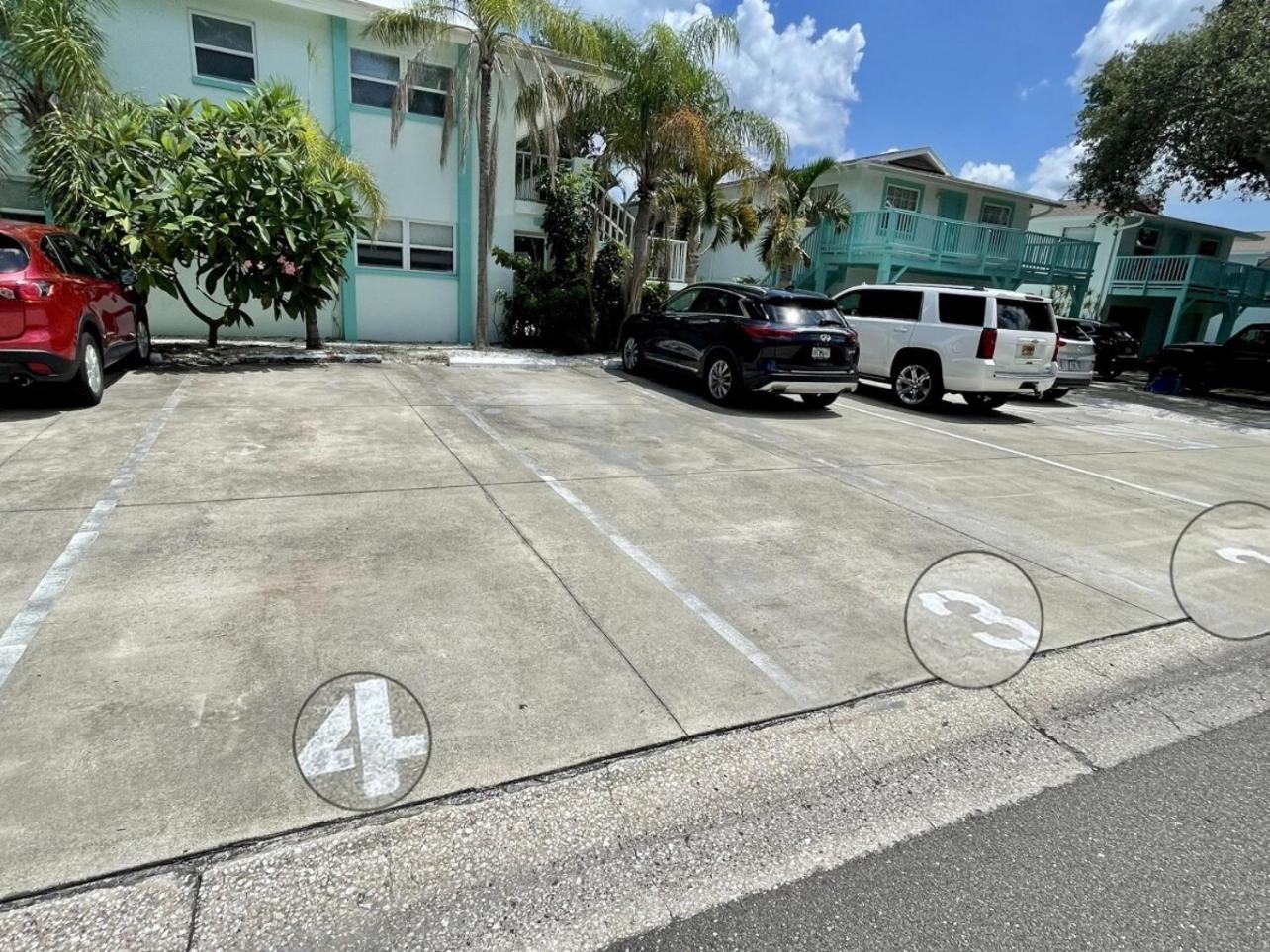 2bd 1ba Sunset 4 3Mins to Beach view 4