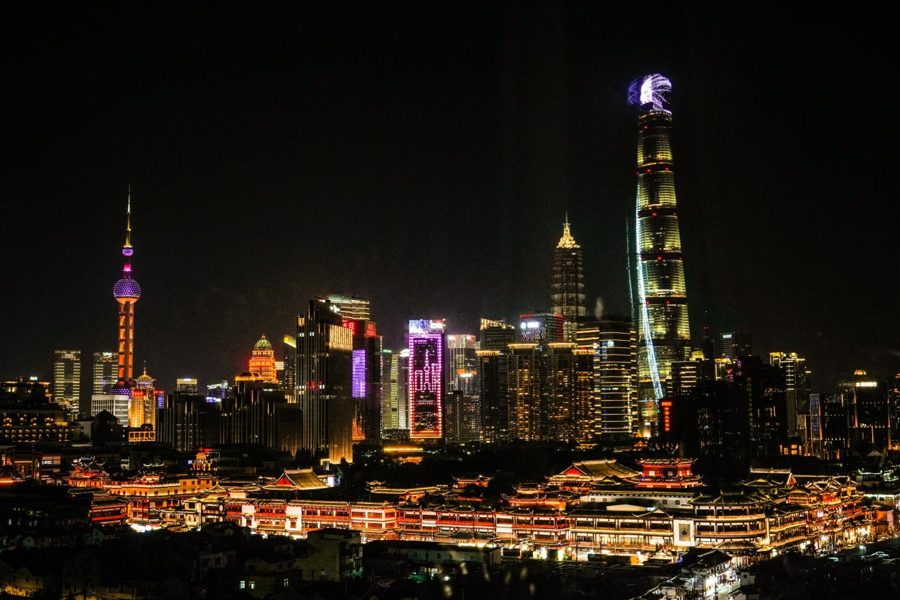 Shanghai Sunshine House - family friendly suite - near the Bund & Yu Garden
