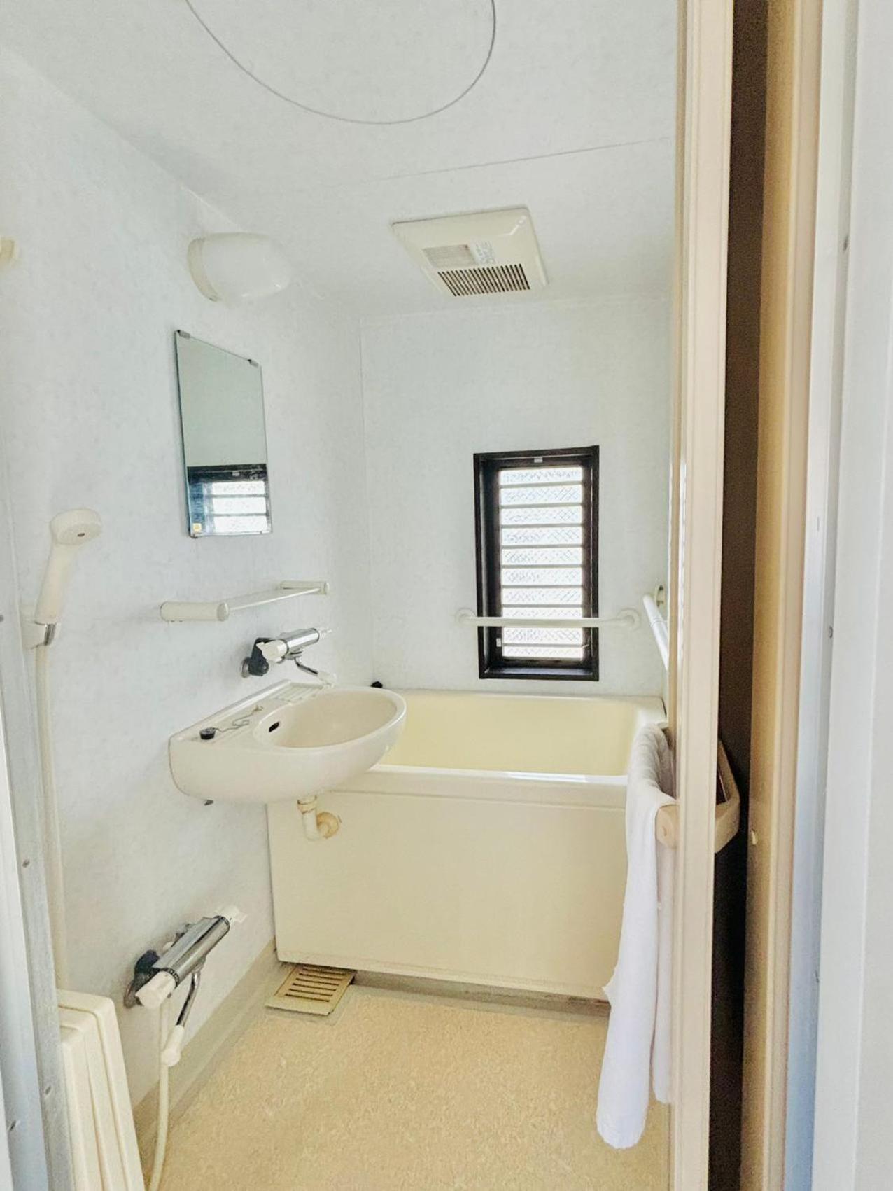 GLOU Yochomachi Compact Stay in Shinjuku