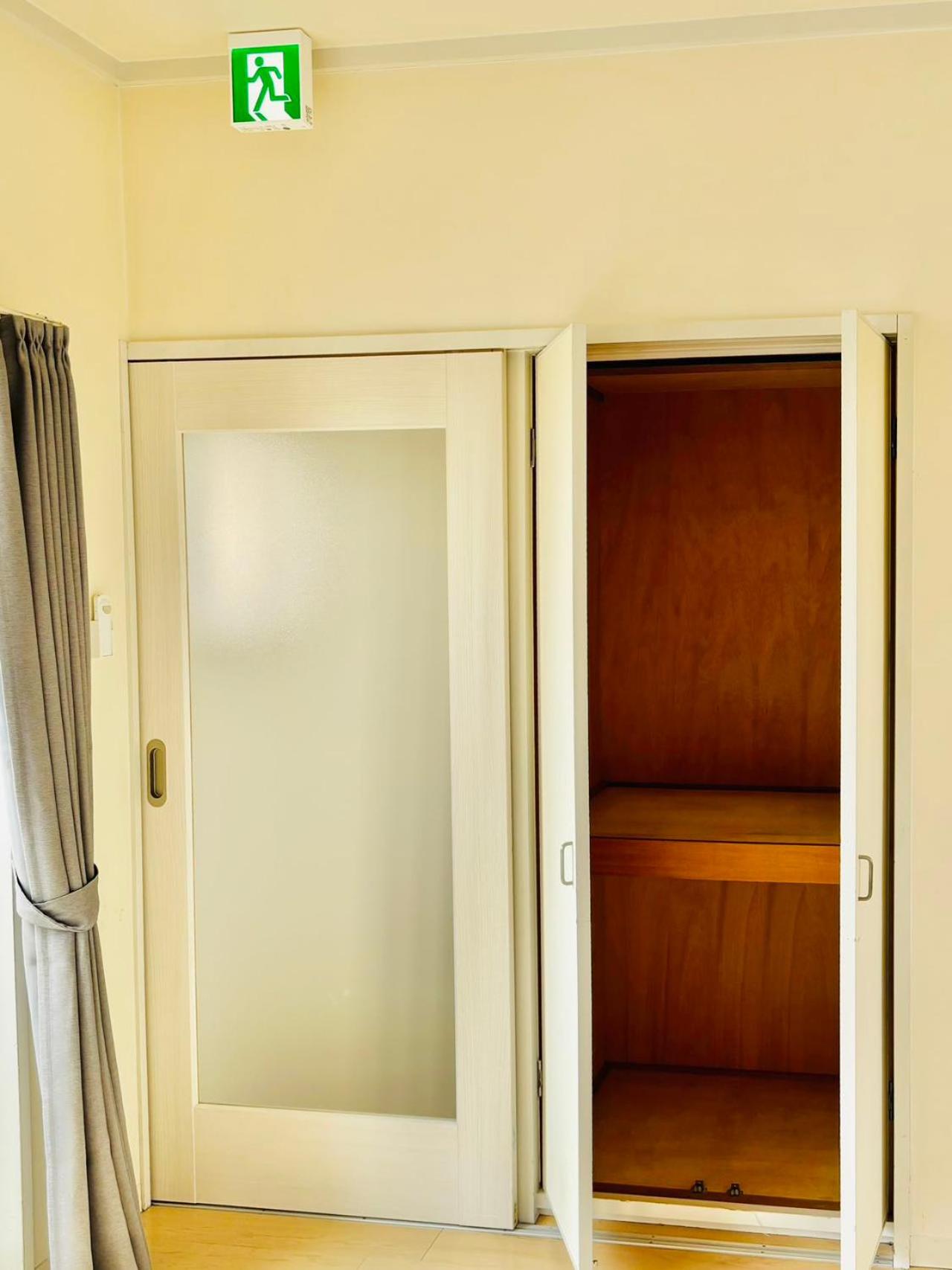 GLOU Yochomachi Compact Stay in Shinjuku