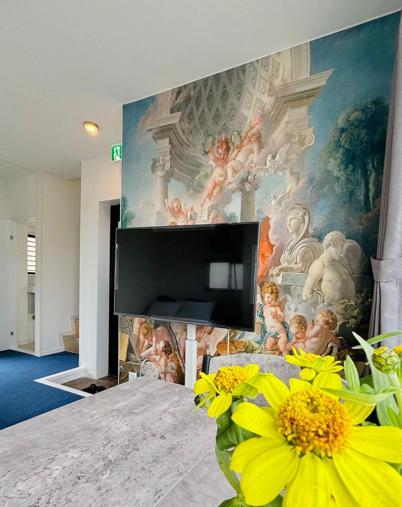GLOU Yochomachi Compact Stay in Shinjuku
