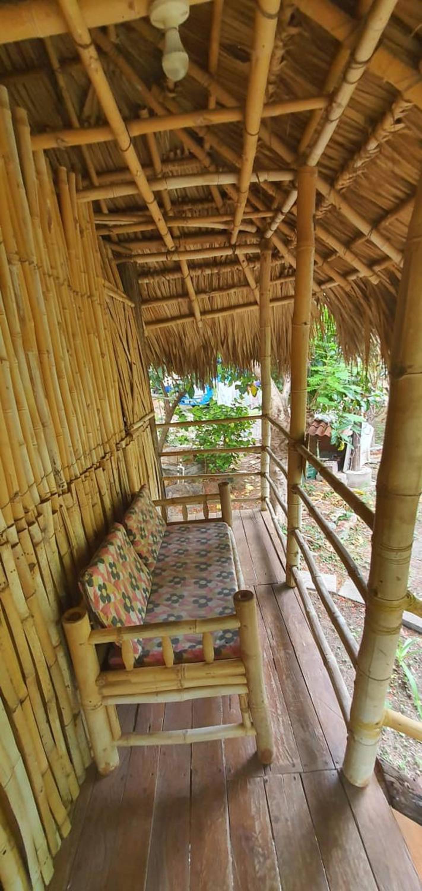 Room in Guest room - Fantastic Beach Front Room with Breakfast