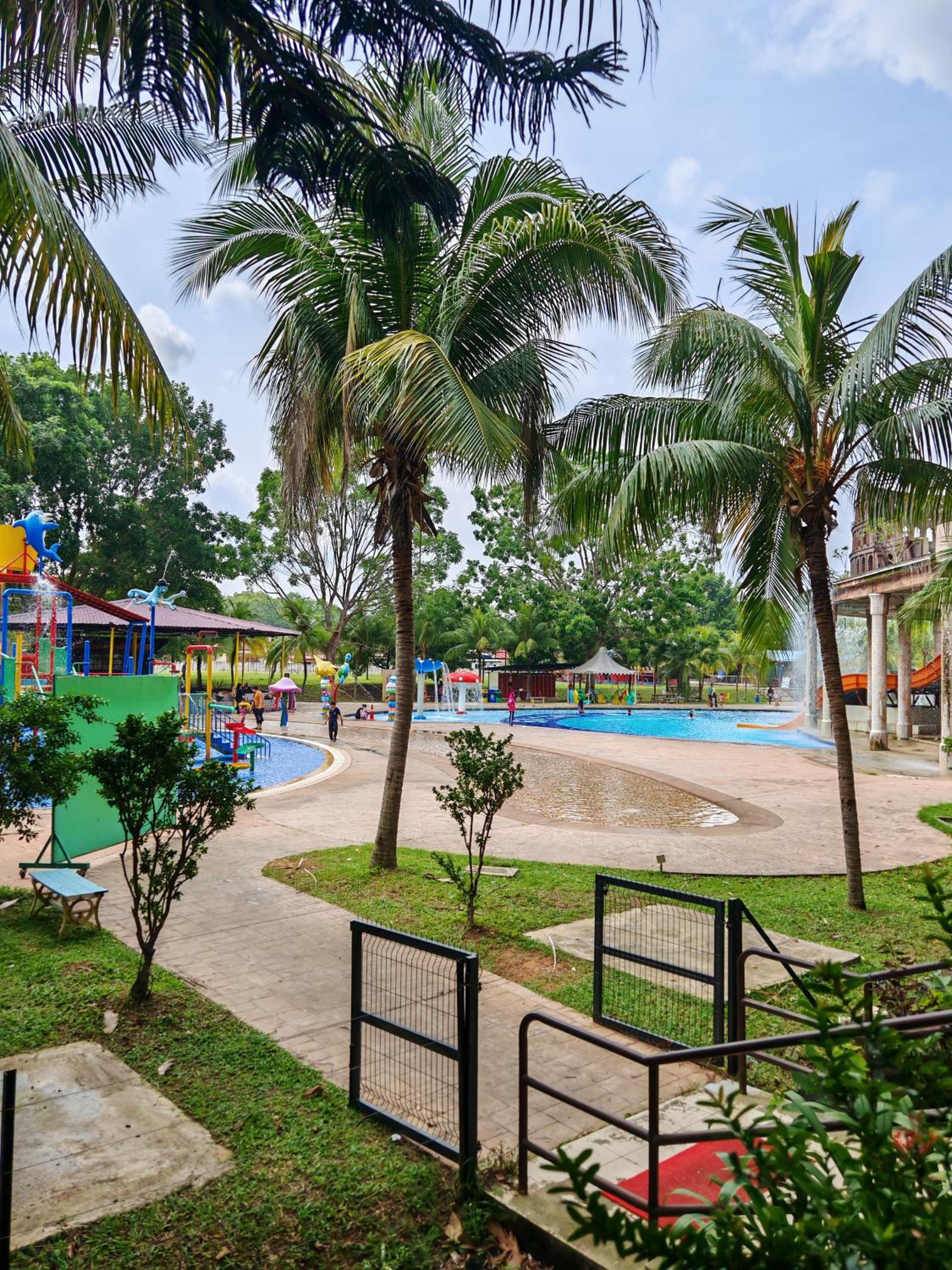 B Lagoon Resort Park Melaka Bliss photo 4