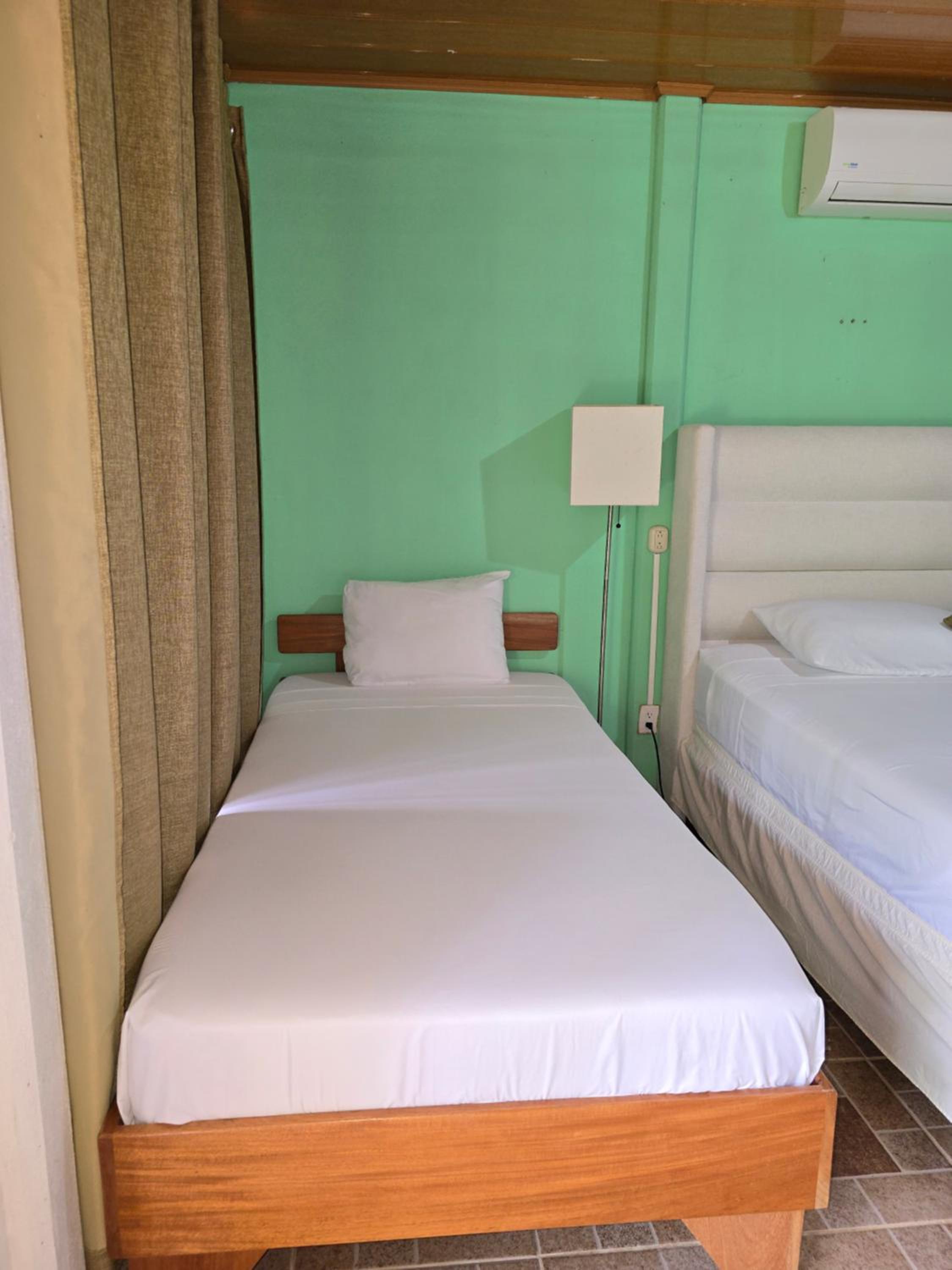 Tortuguero Hill Rooms
