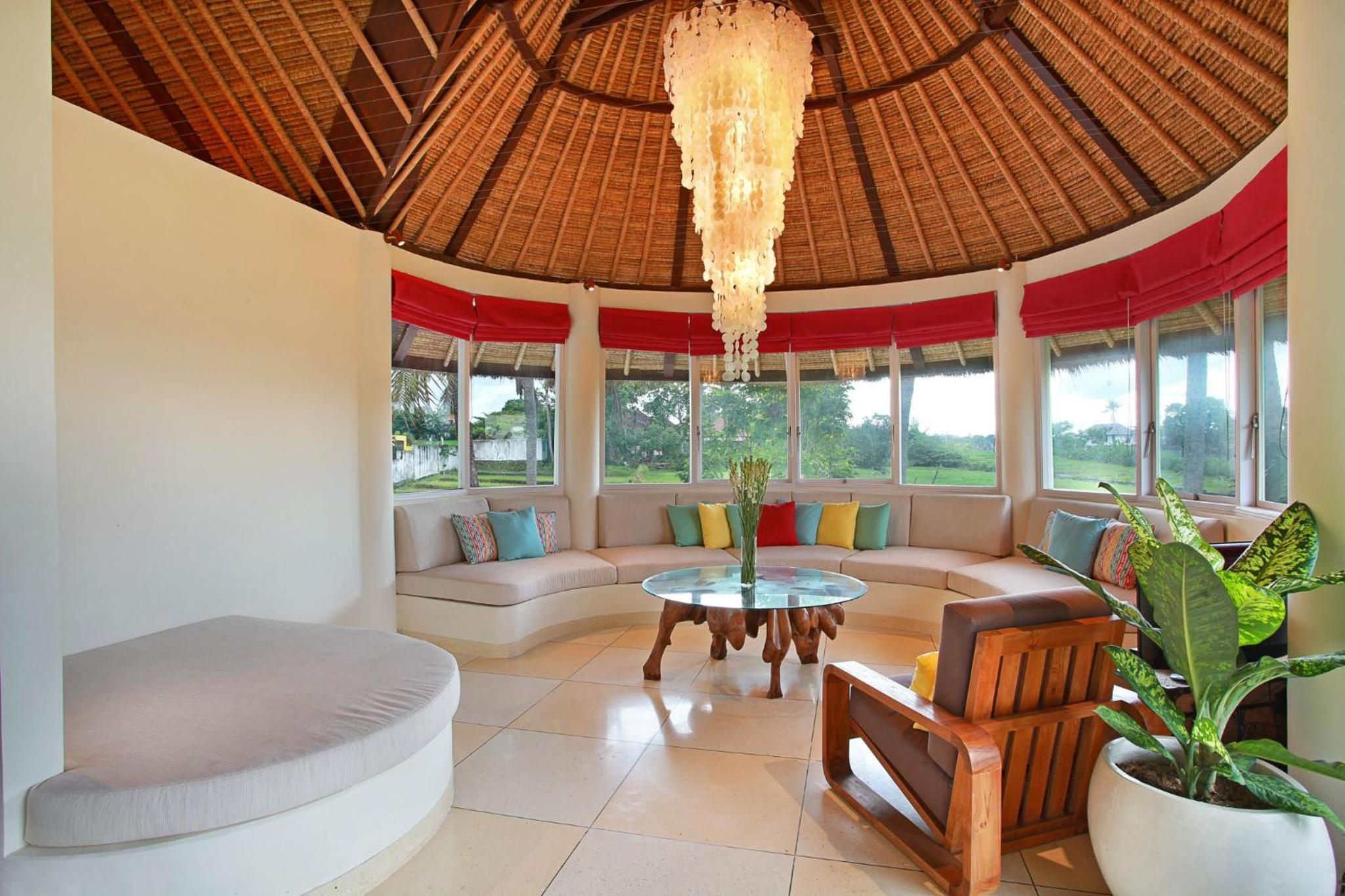 Villa in Umalas, 4BDR Pool & Spa view 4