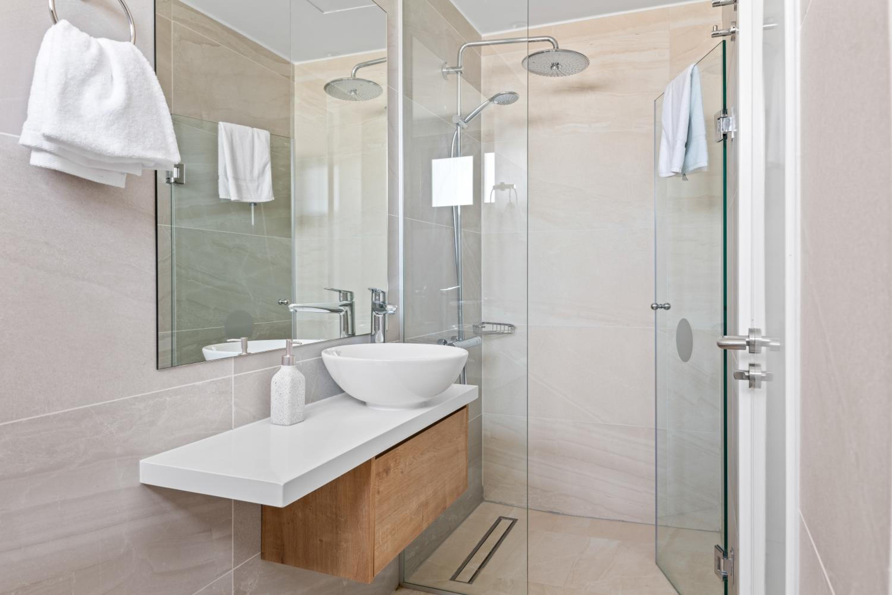 Serenity Waves Villa 7