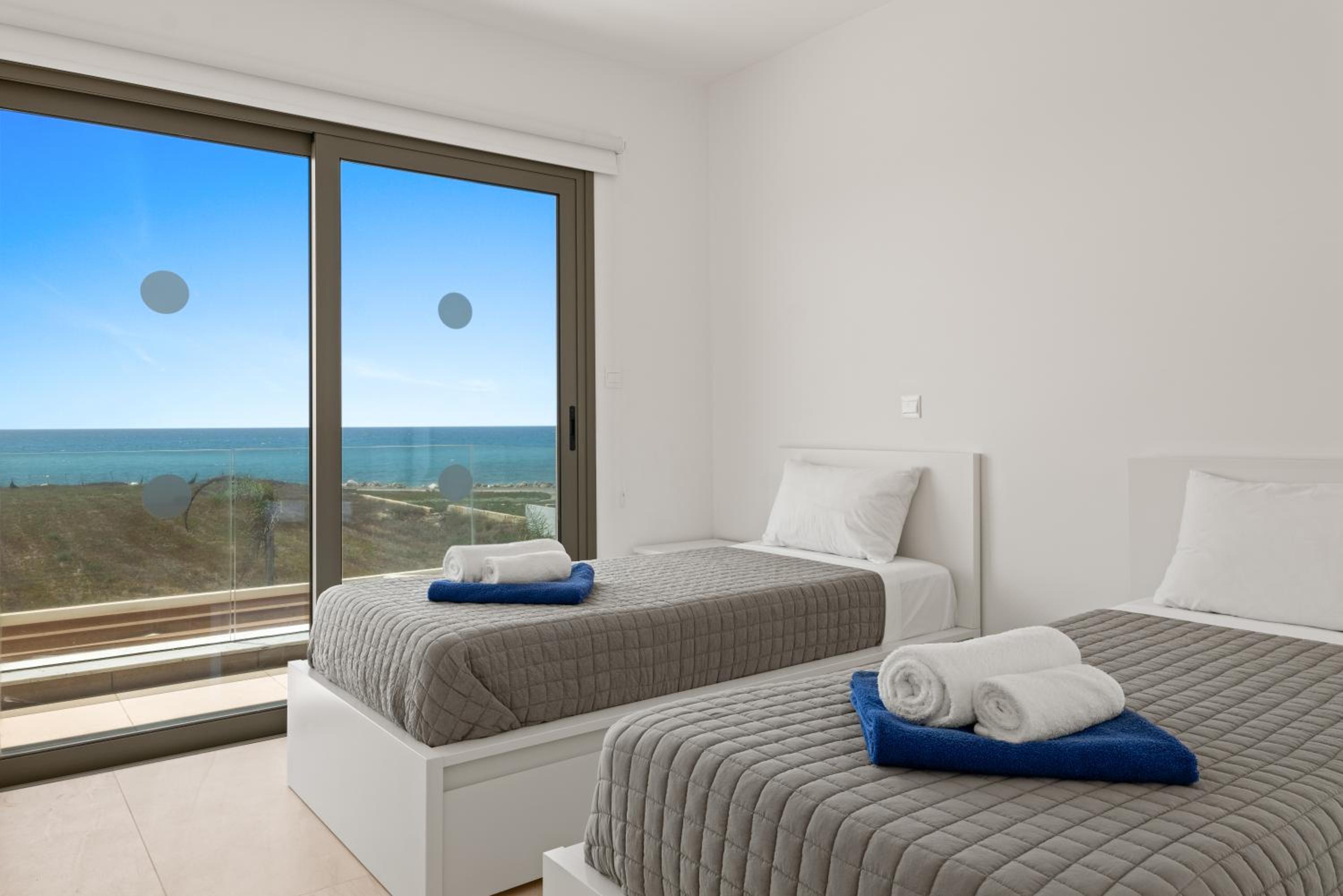 Serenity Waves Villa 7