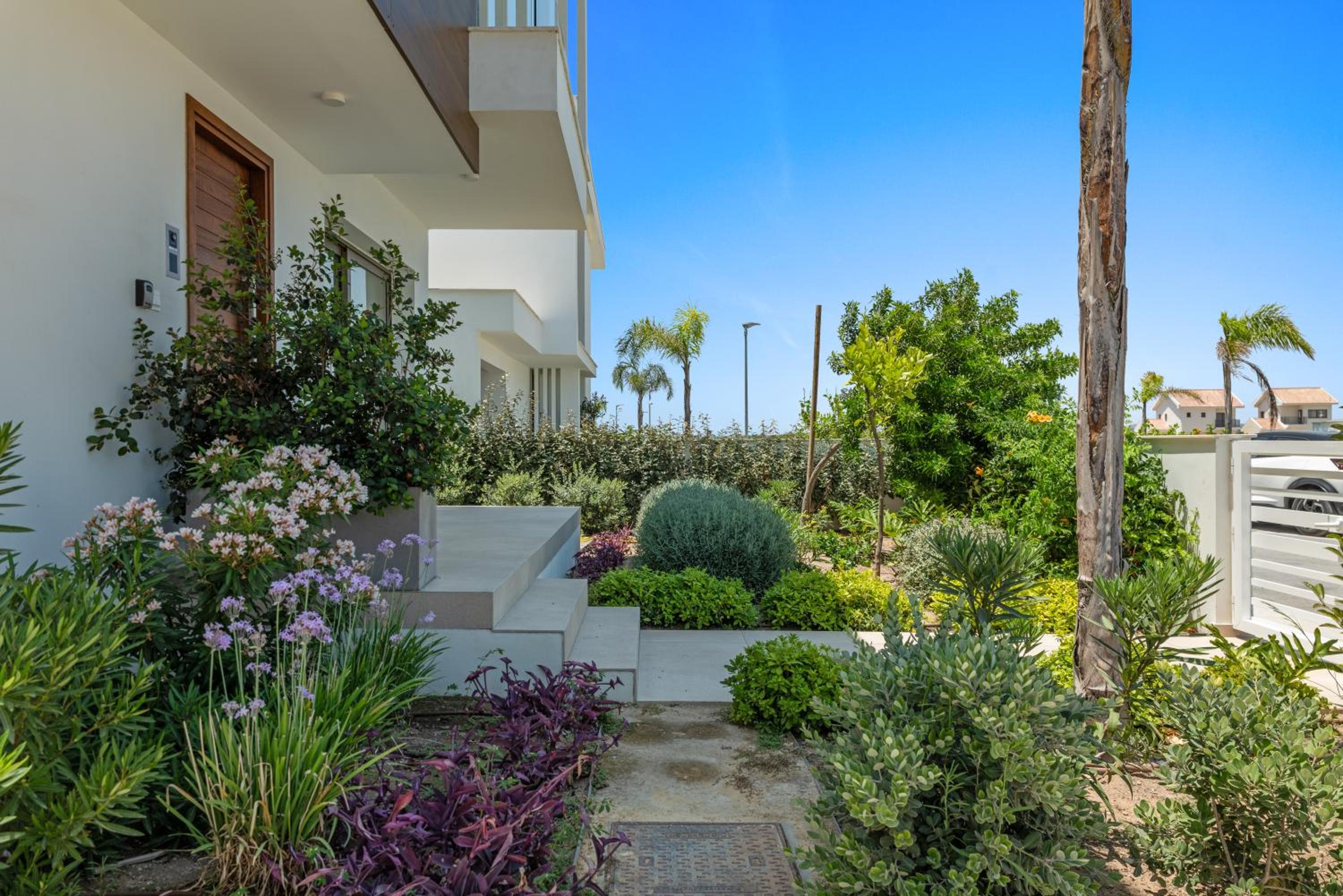 Serenity Waves Villa 7