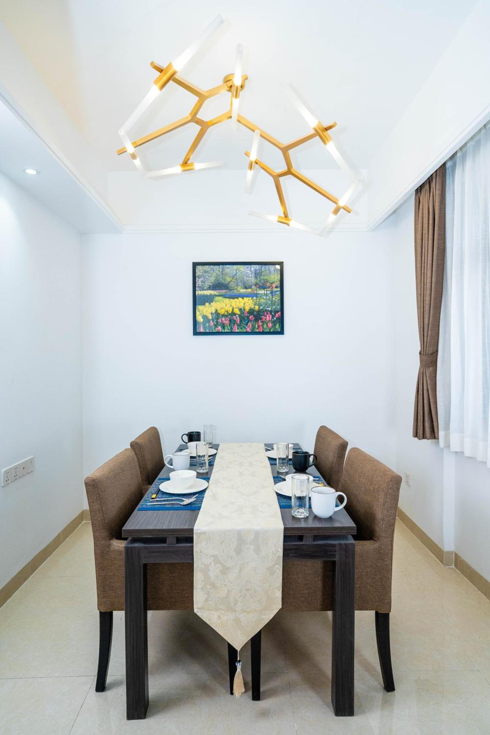 EAST VIEW RESIDENCES Building Tower B#Amazing view! access Phnom Penh! Max 2-4ppl view 2