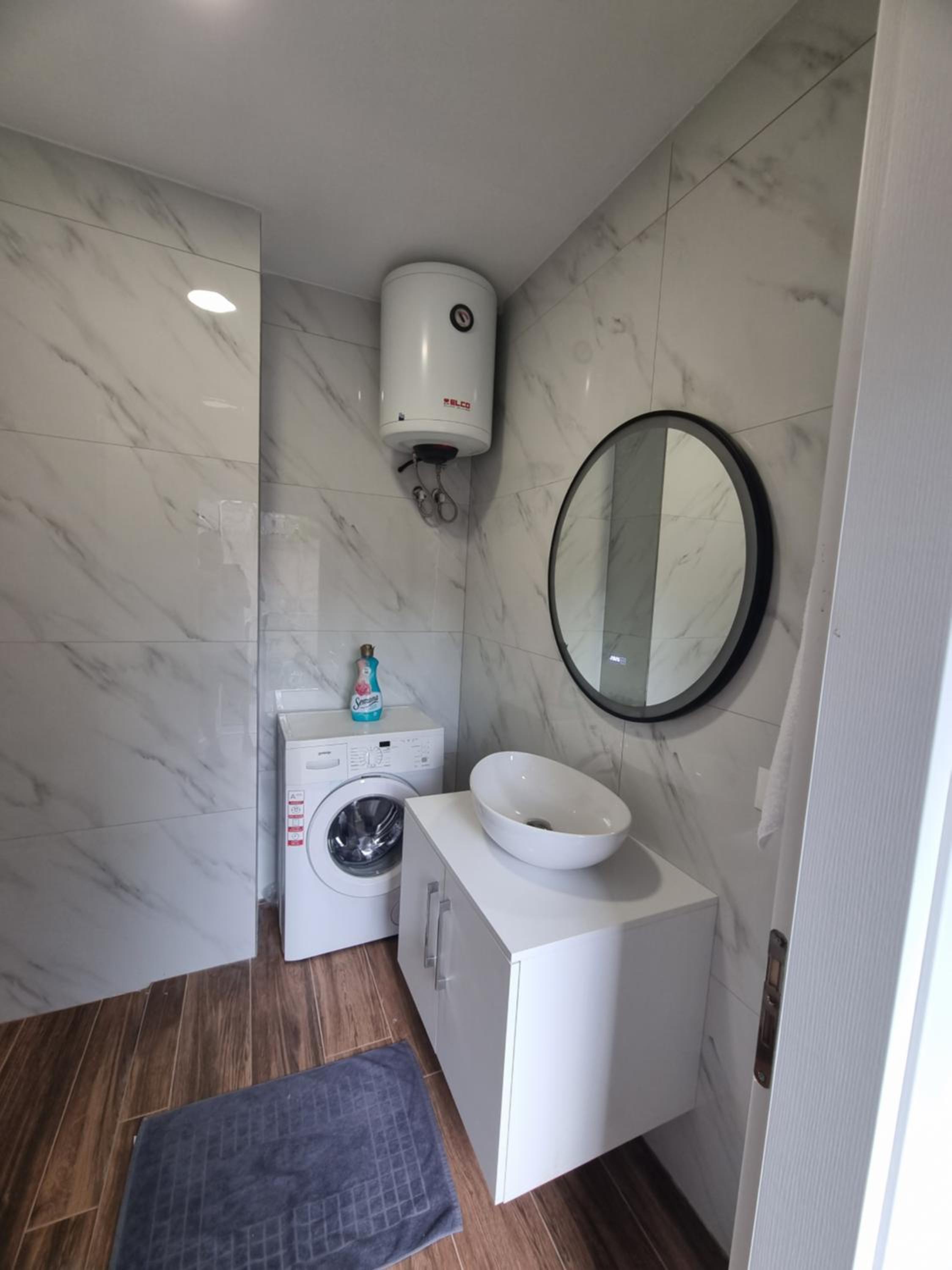 Ares Apartaments