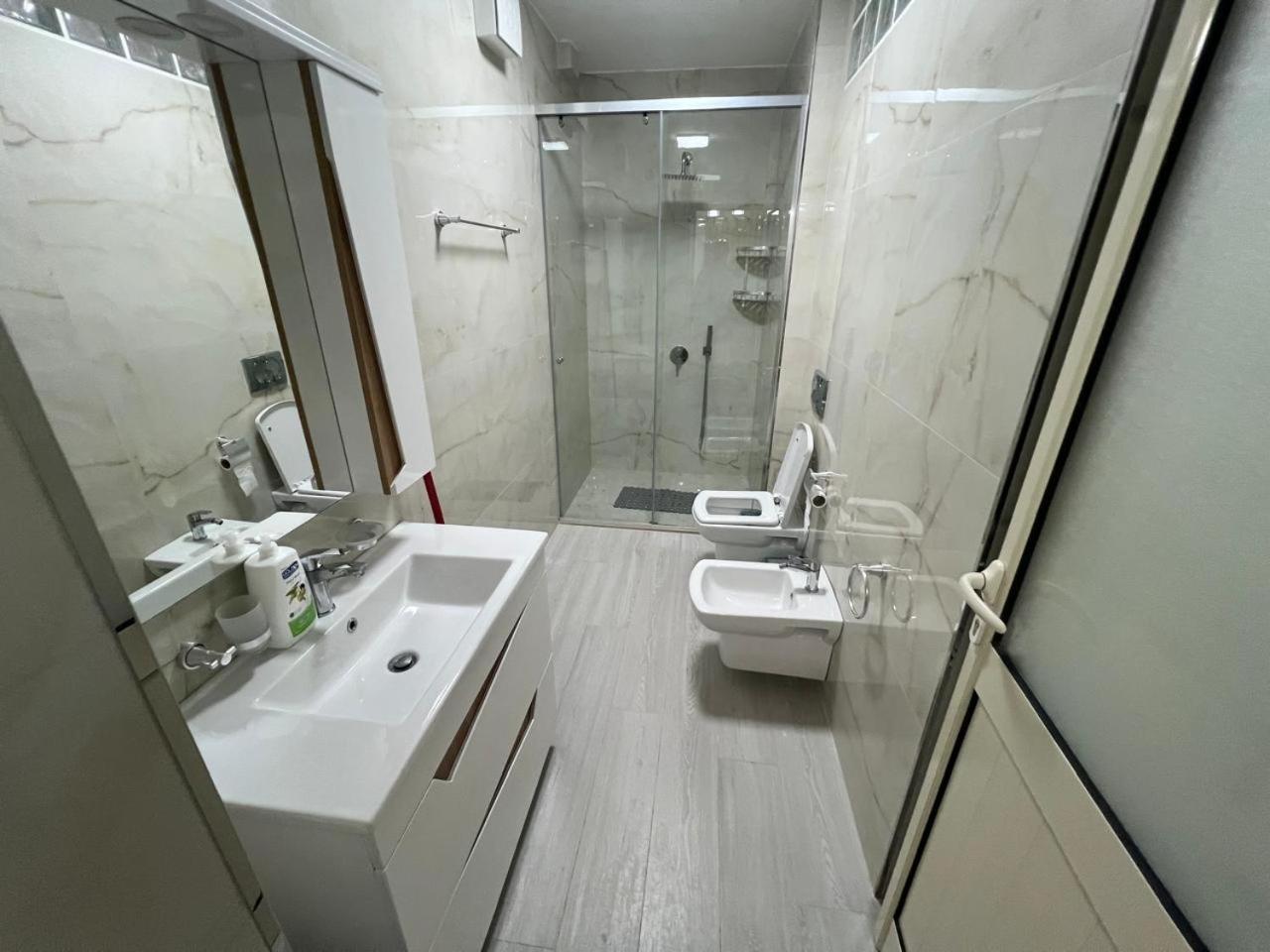 Lumiver Apartment