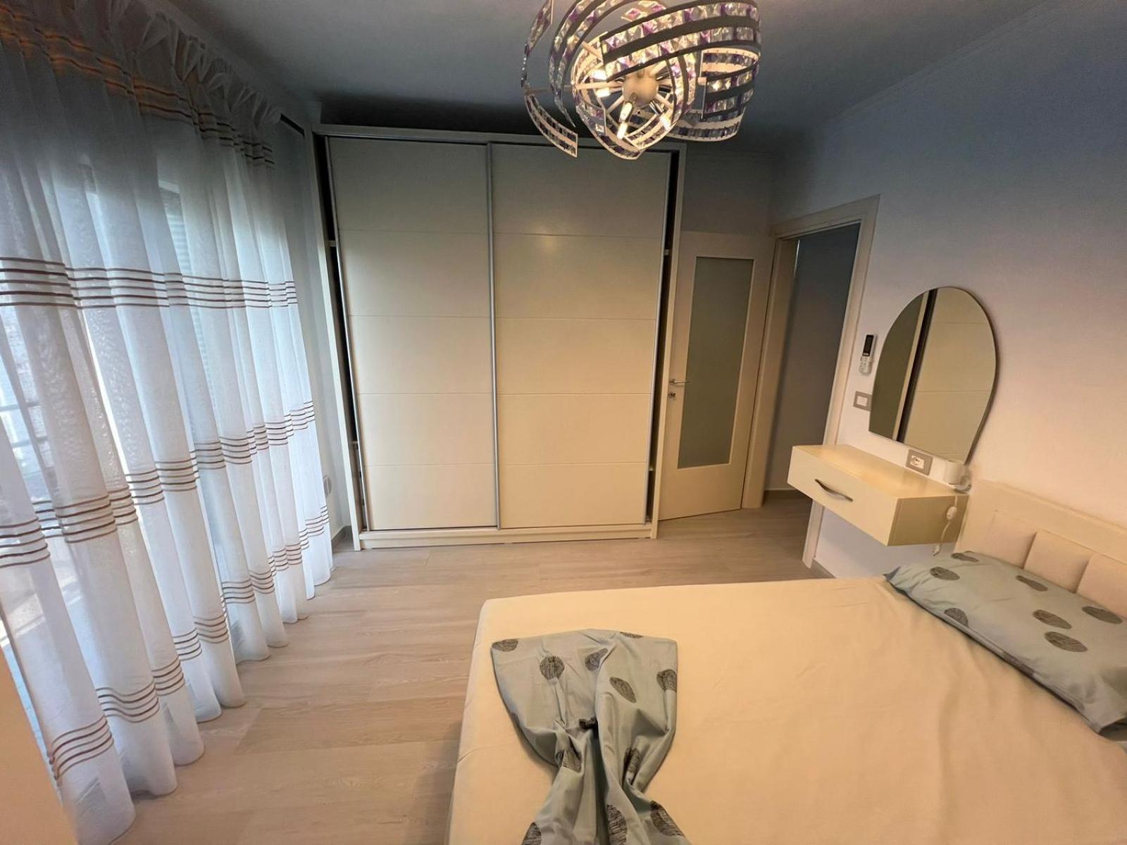 Lumiver Apartment