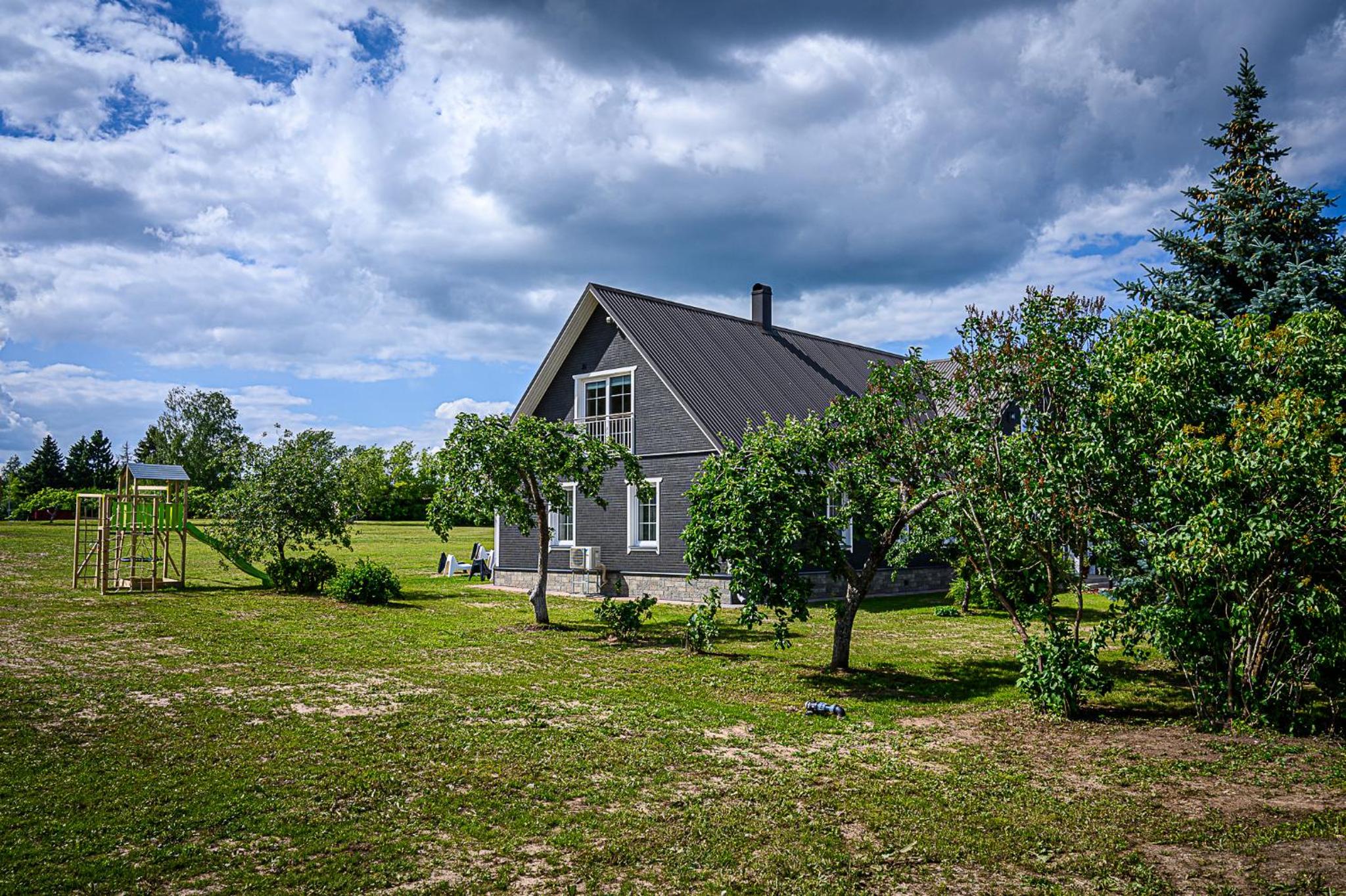 Lüübnitsa Külalismaja