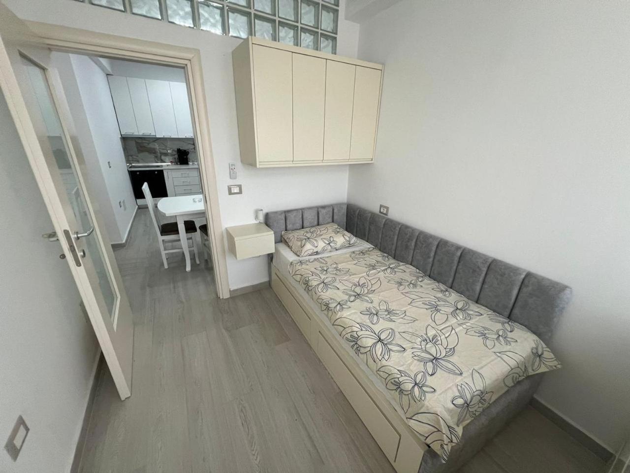 Lumiver Apartment