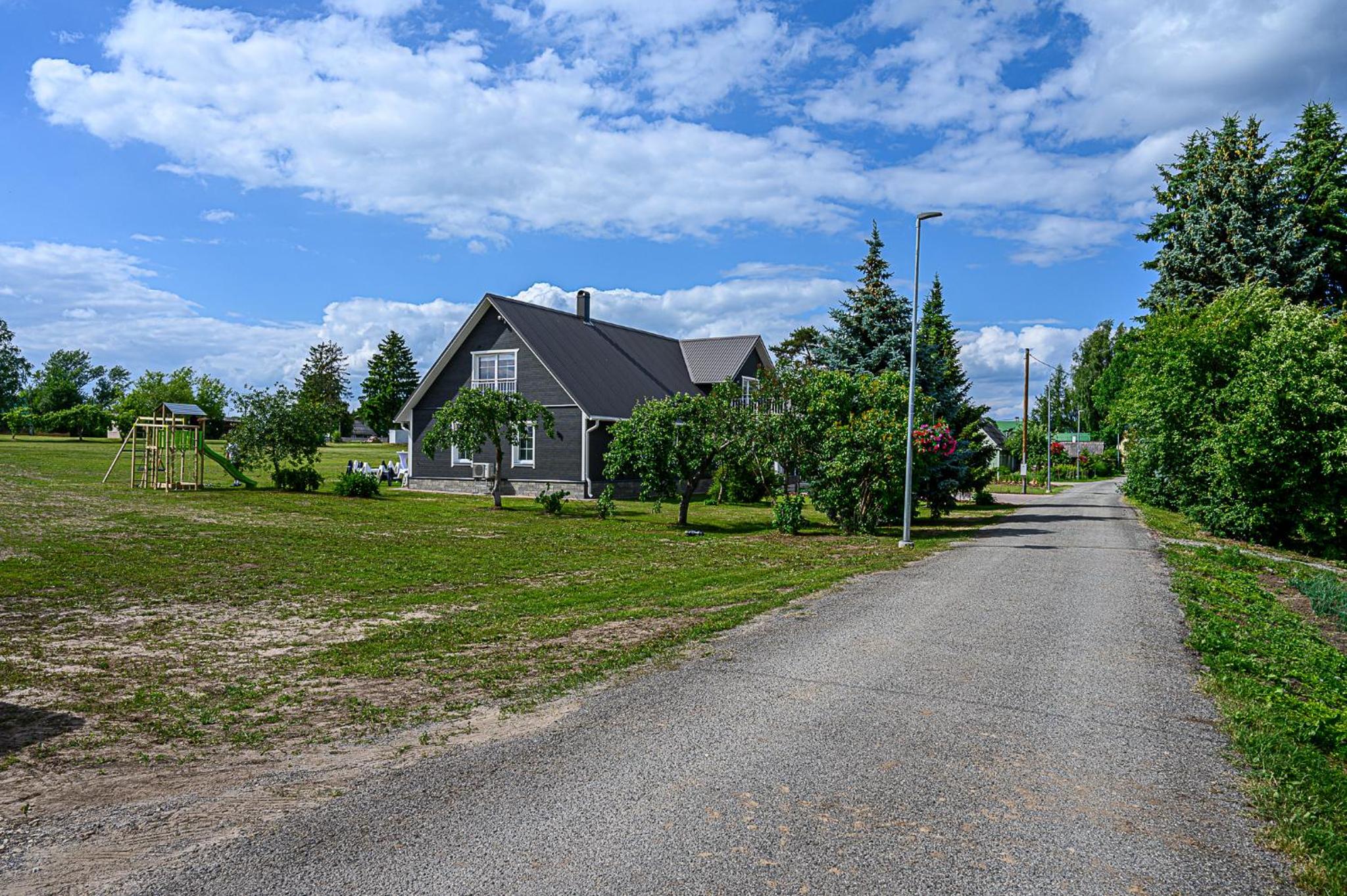 Lüübnitsa Külalismaja