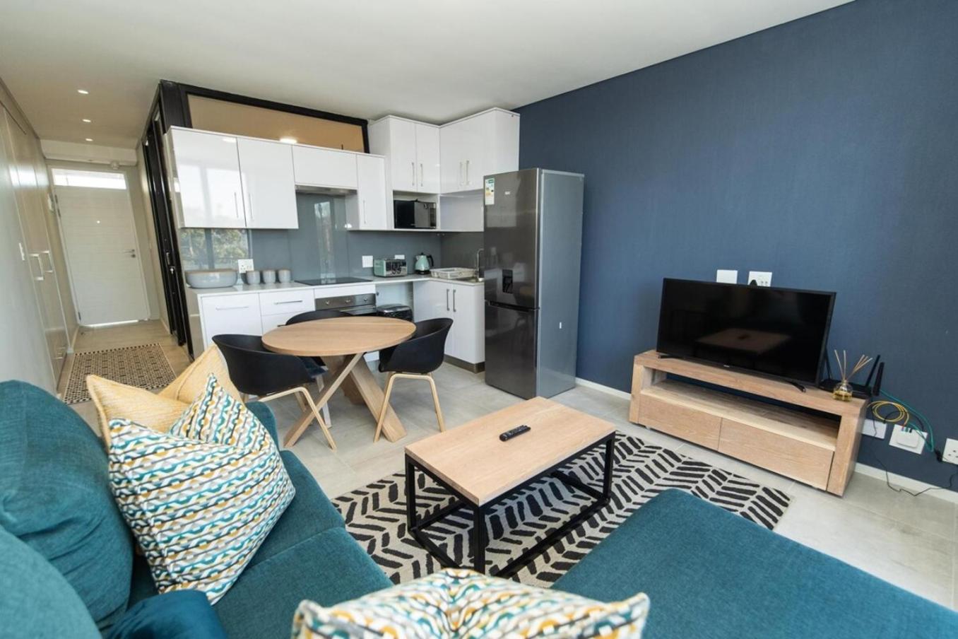 Stylish Apartment At Bellamare