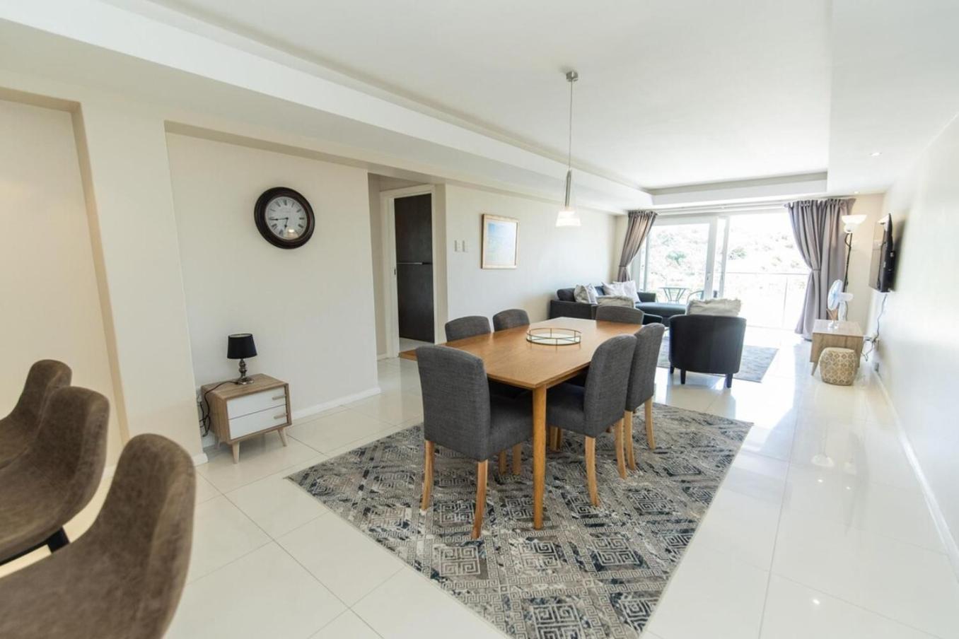 The Pearls 3B luxury apartment view 2