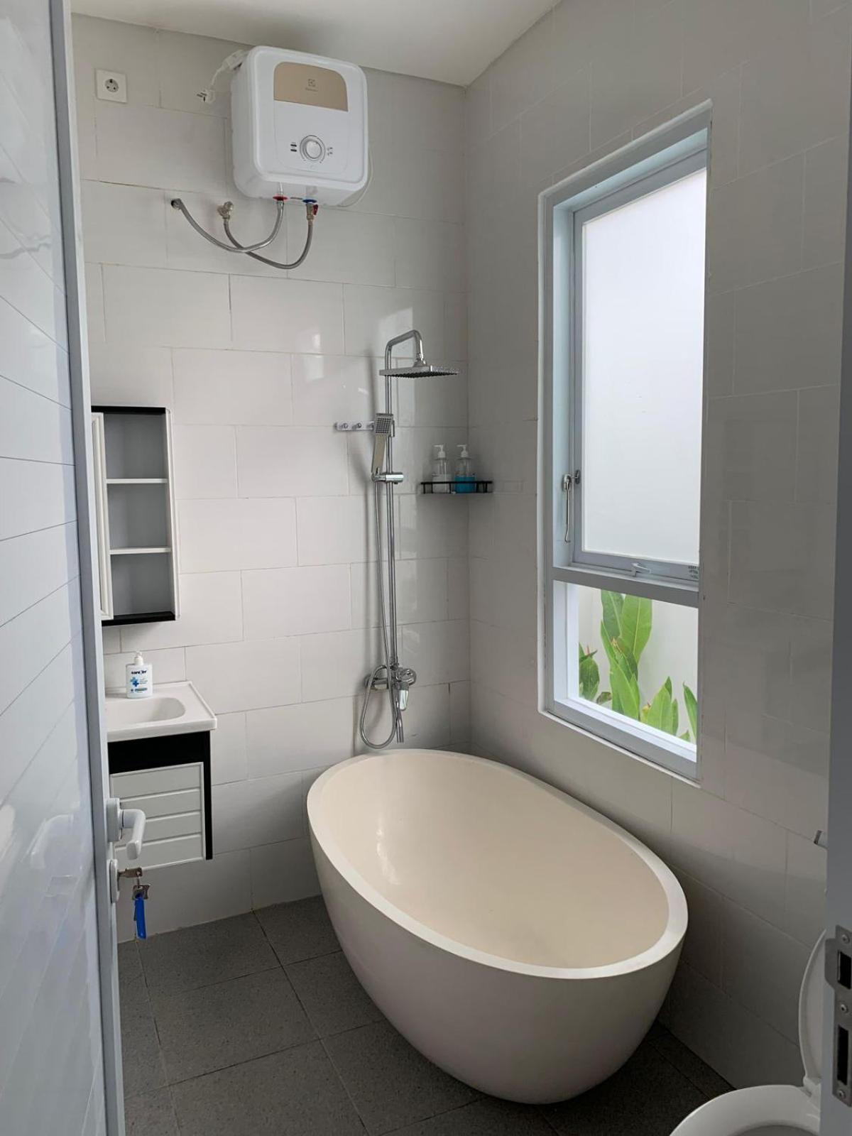 Dream Villa Modern 3 Bedrooms in Jimbaran view 3