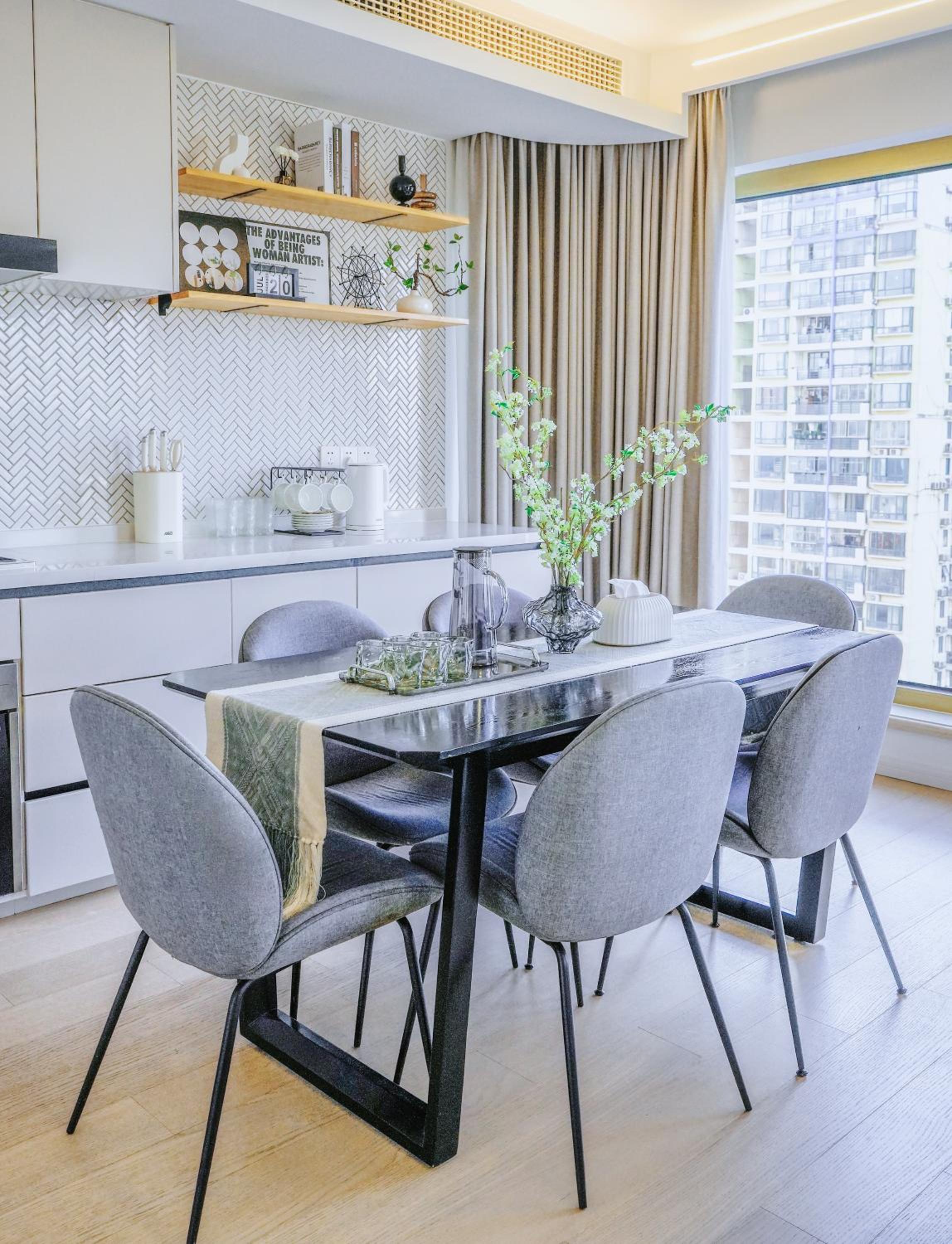 Shanghai Sunshine House - family friendly suite - near the Bund & Yu Garden