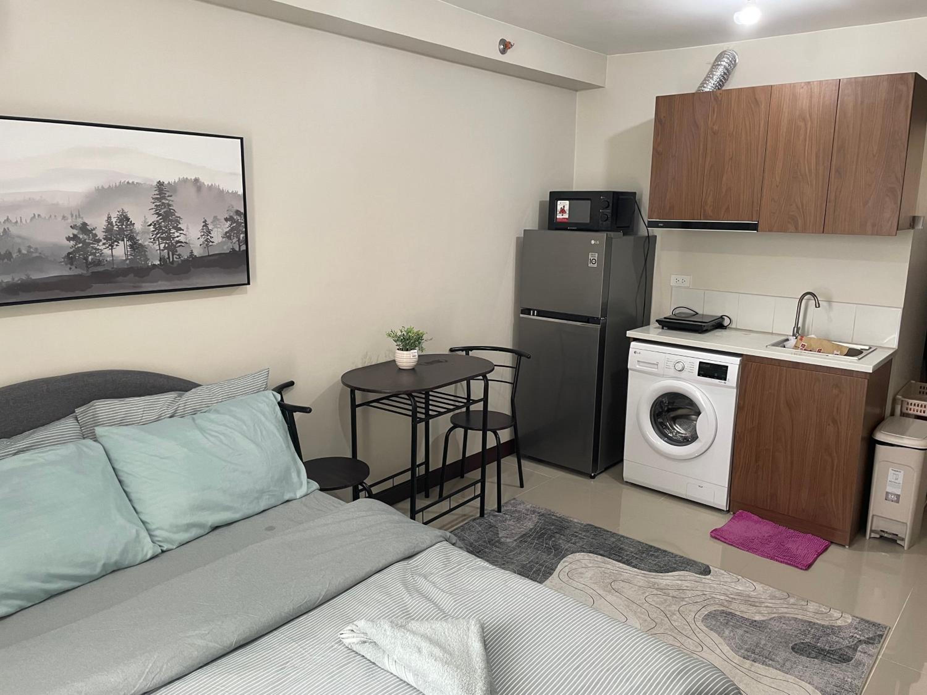 Near Beach Condo with 2 Olympic Size Pool view 3