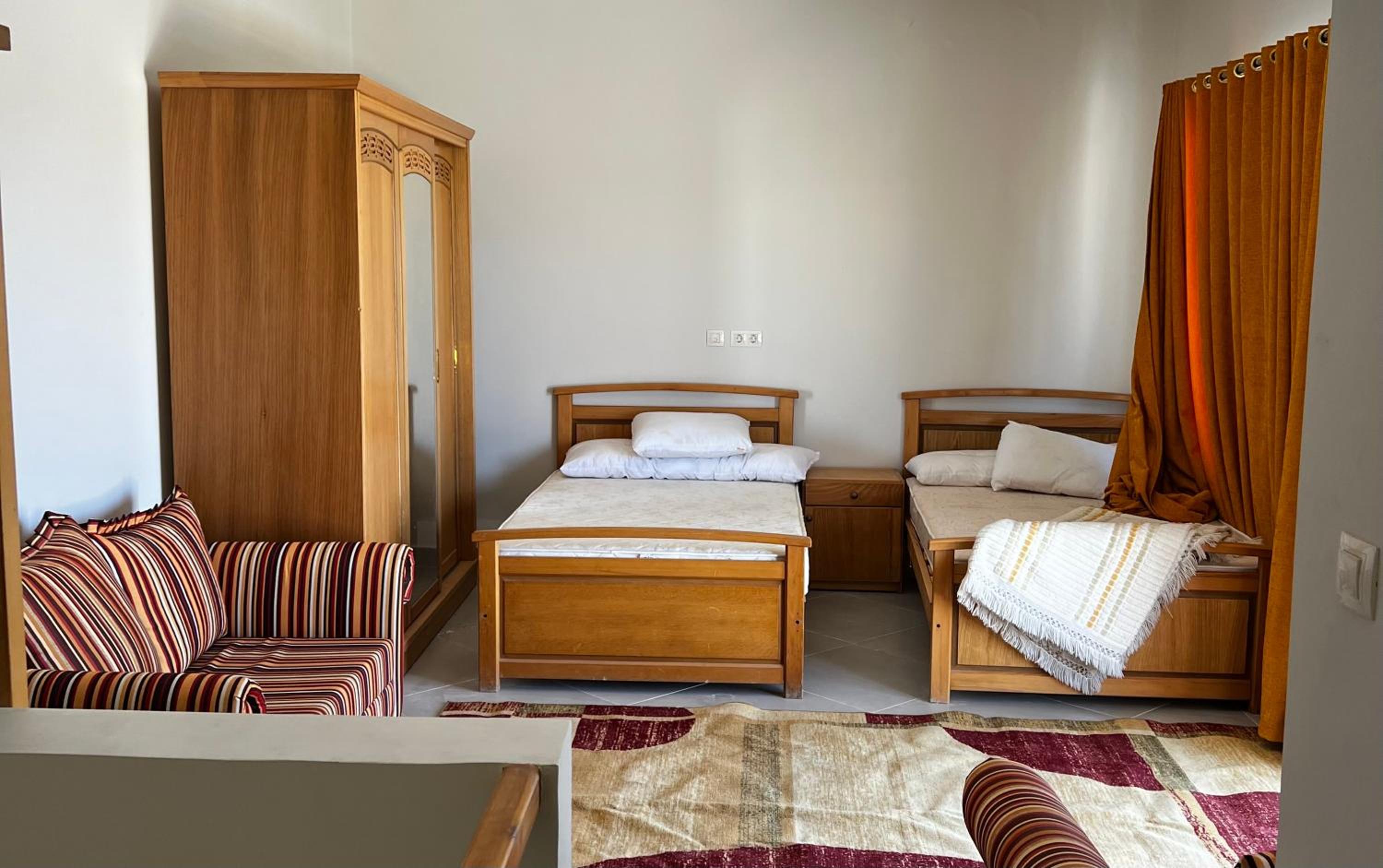Marassi Pent house Golf View